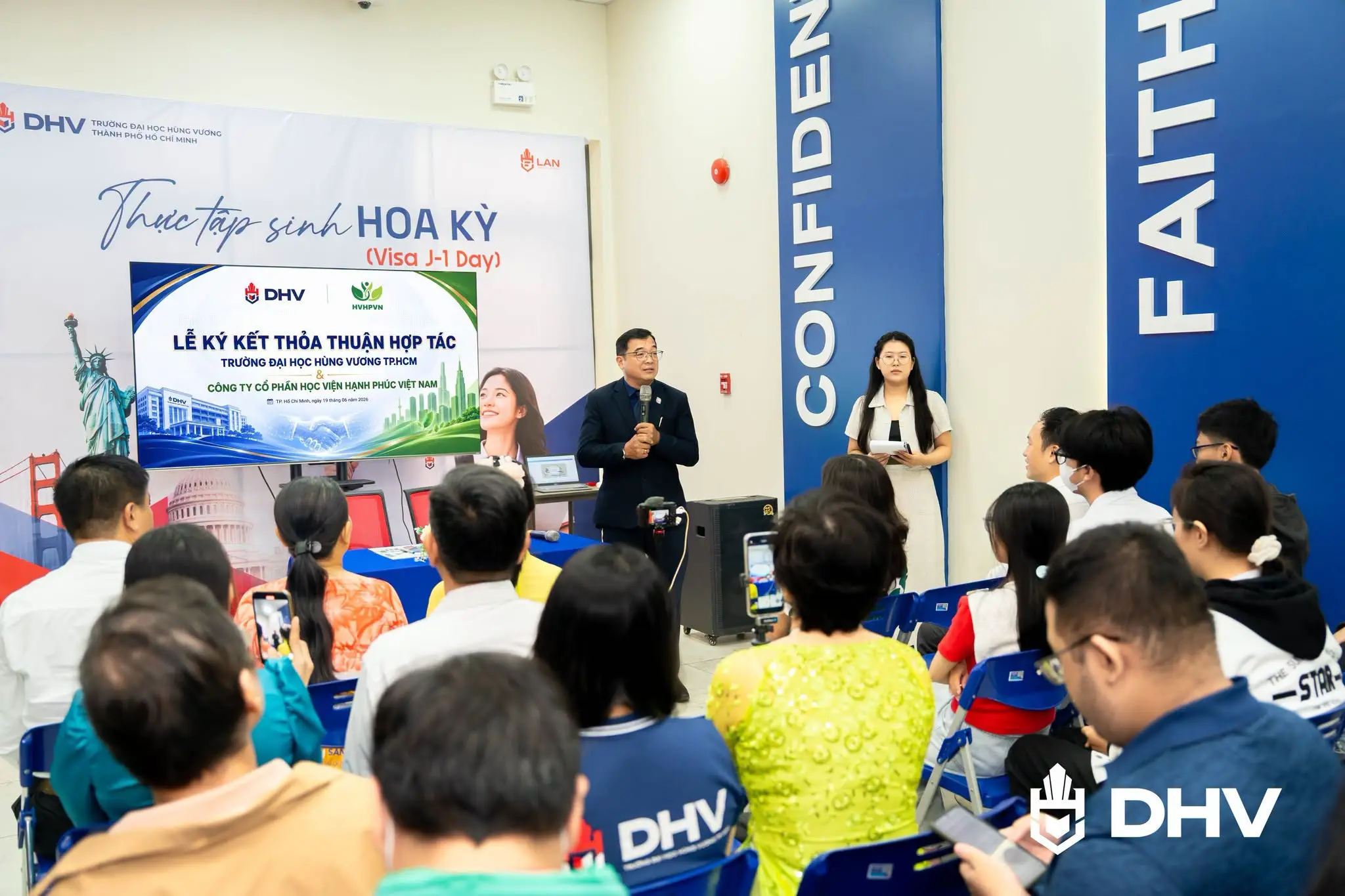 DHV - Trường Đại Học Hùng Vương TPHCM
