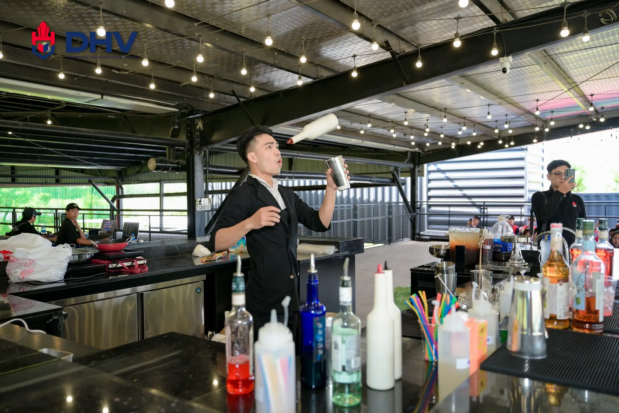 DHV - Trường Đại Học Hùng Vương TPHCM