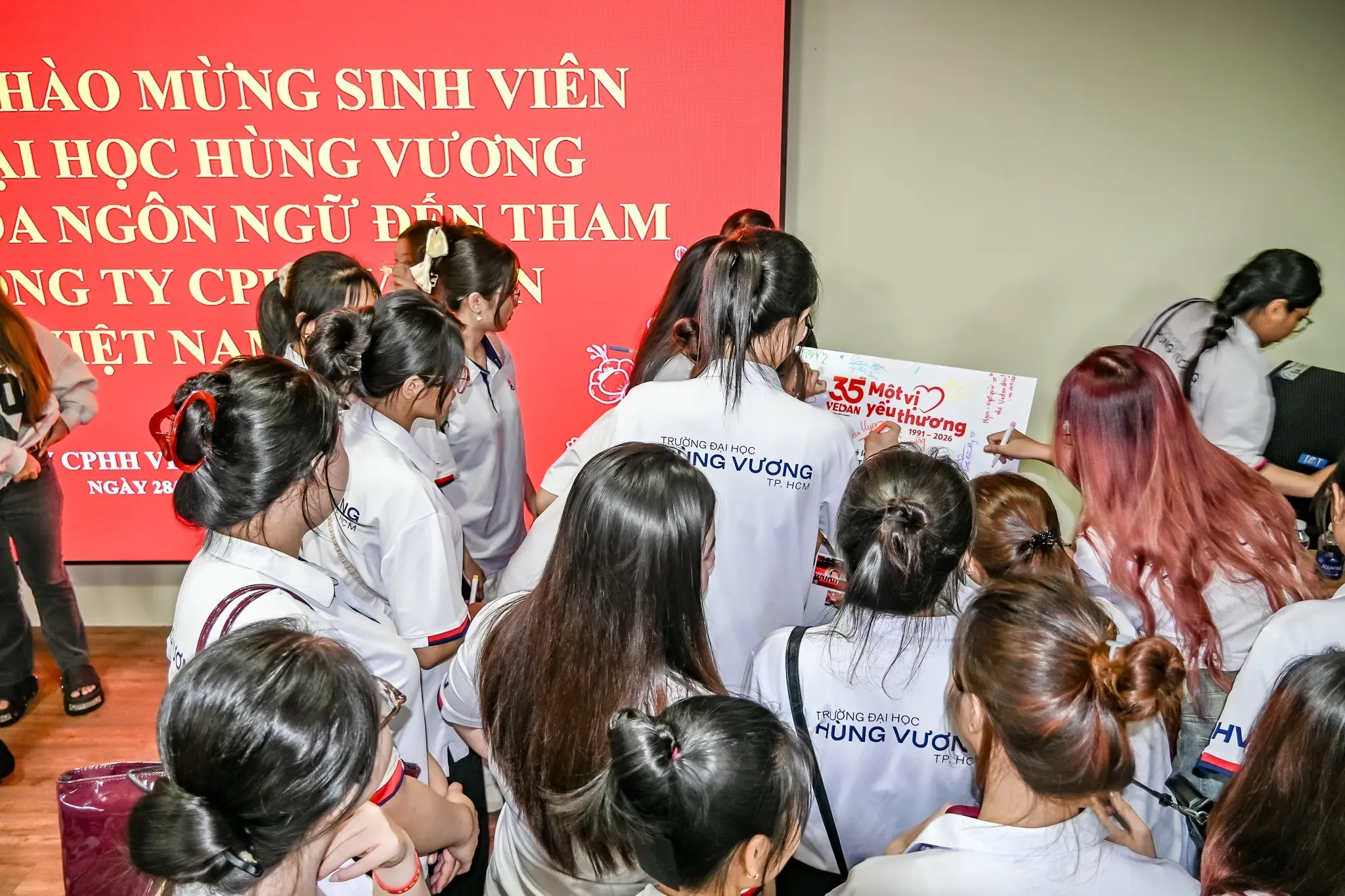 DHV - Trường Đại Học Hùng Vương TPHCM