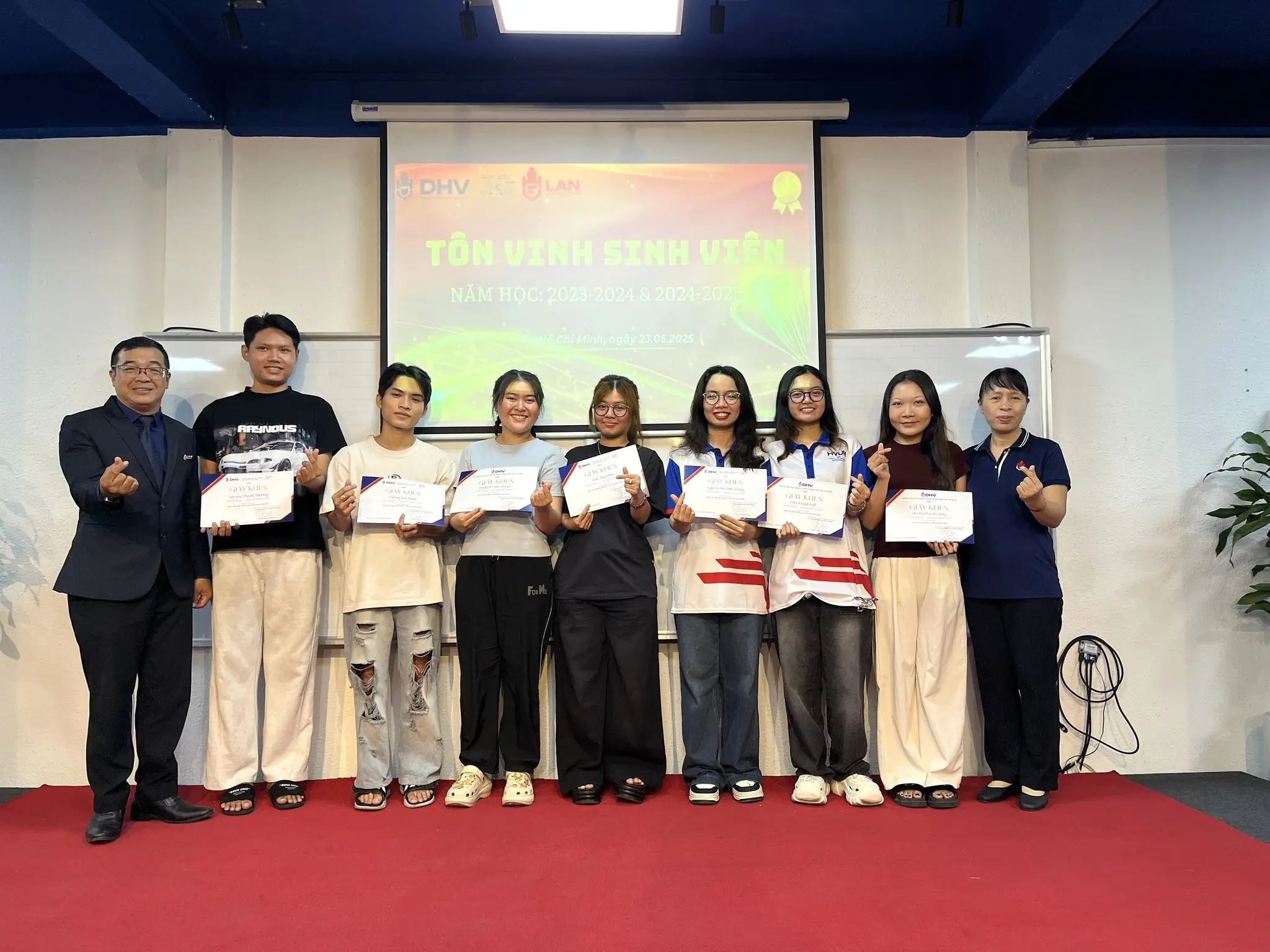 DHV - Trường Đại Học Hùng Vương TPHCM