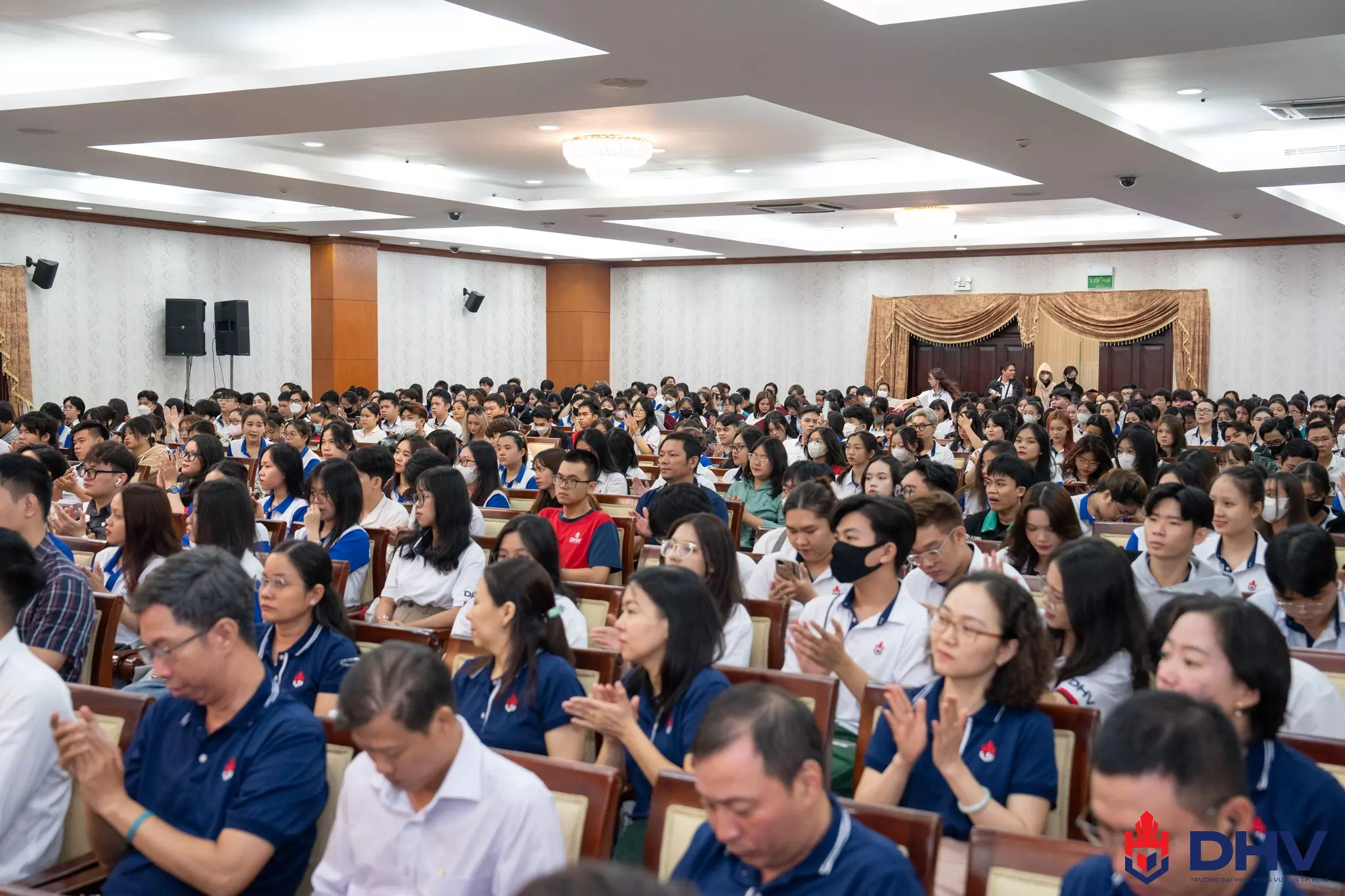 DHV - Trường Đại Học Hùng Vương TPHCM