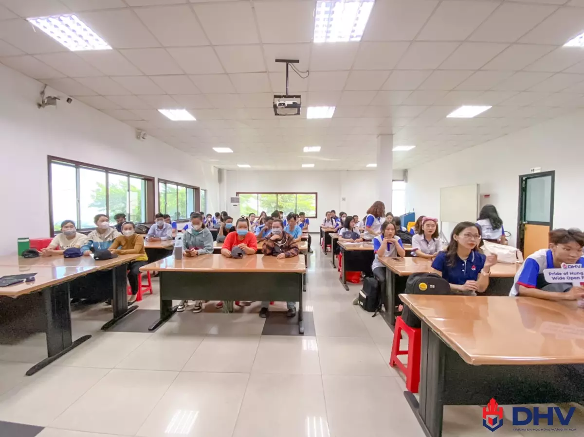 DHV - Trường Đại Học Hùng Vương TPHCM