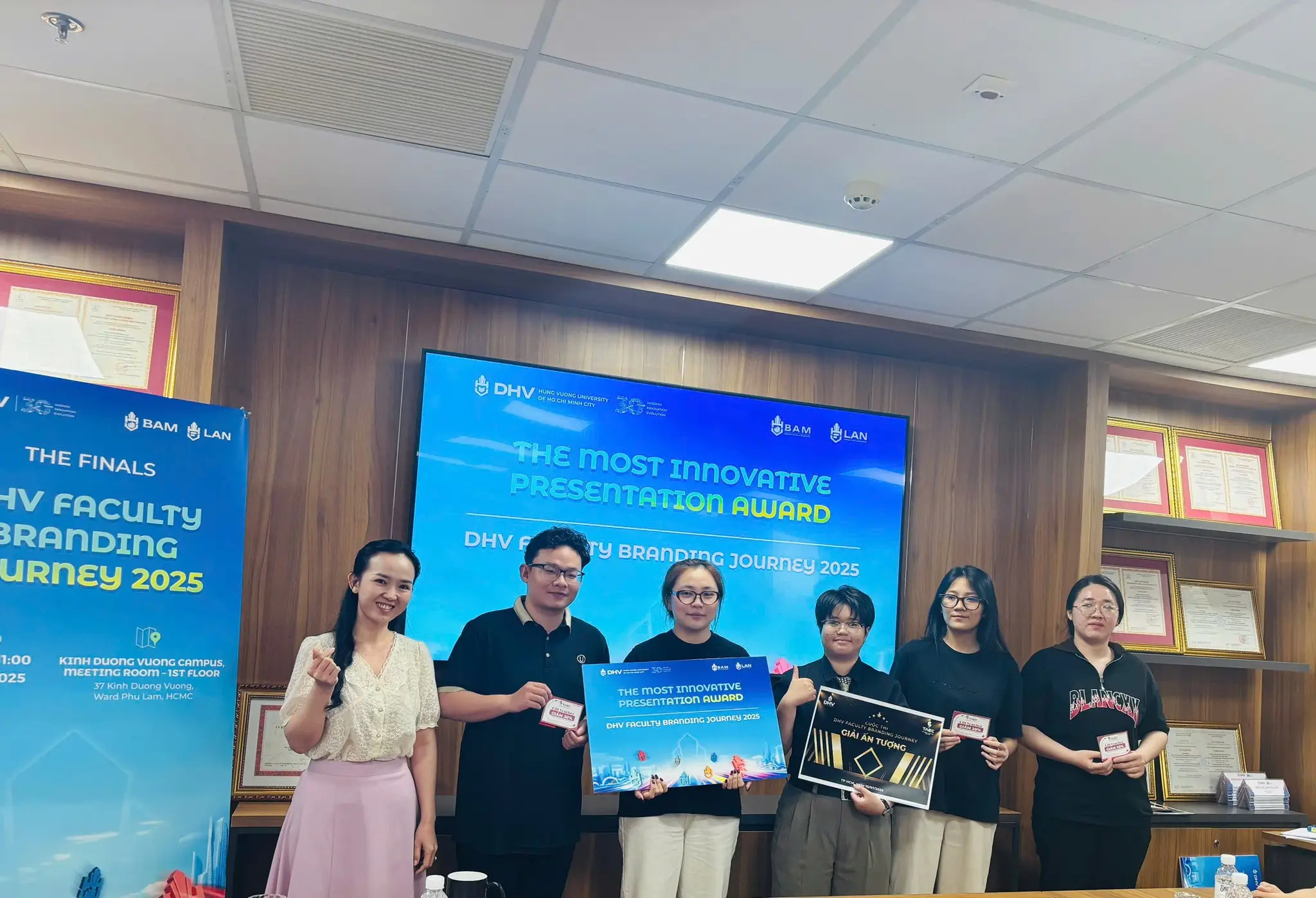 DHV - Trường Đại Học Hùng Vương TPHCM