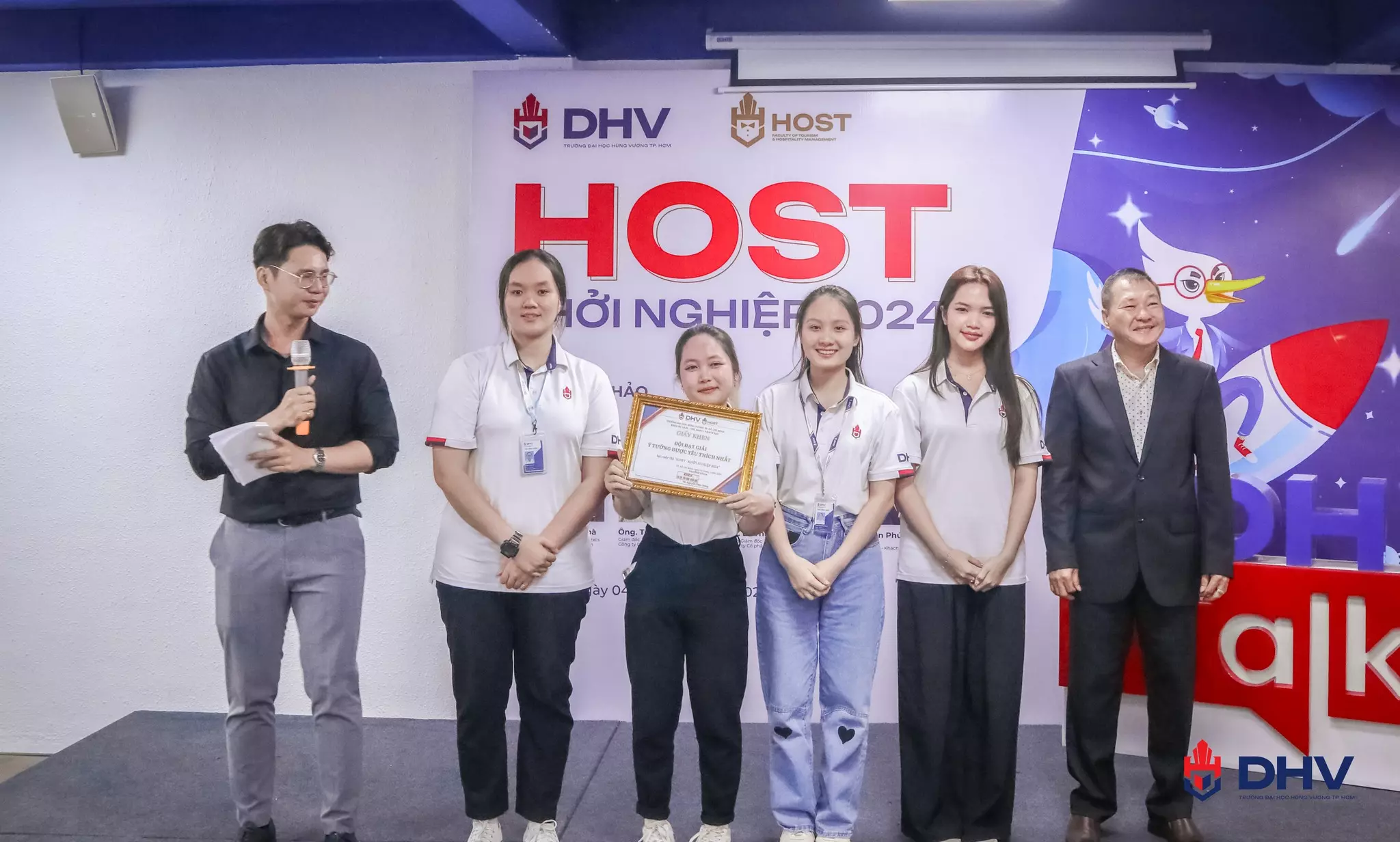 DHV - Trường Đại Học Hùng Vương TPHCM