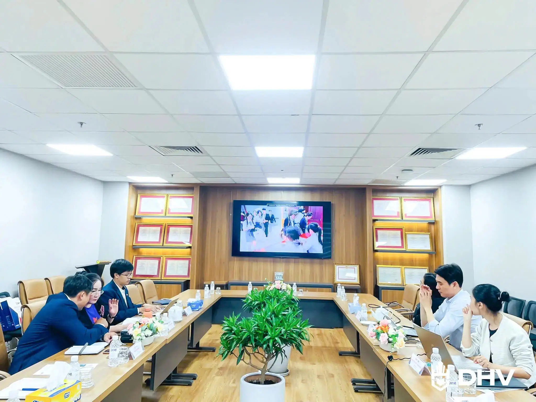 DHV - Trường Đại Học Hùng Vương TPHCM