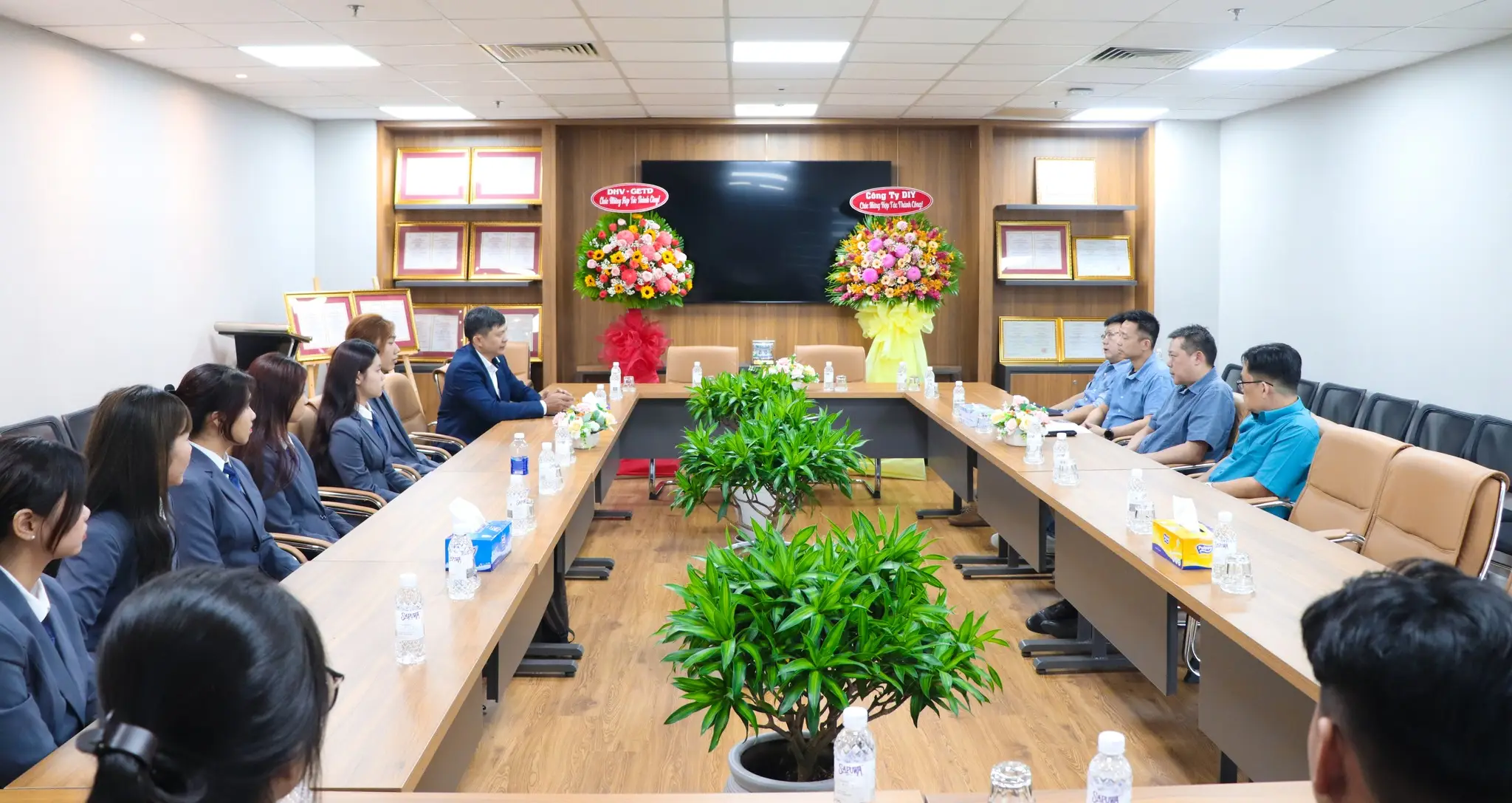 DHV - Trường Đại Học Hùng Vương TPHCM