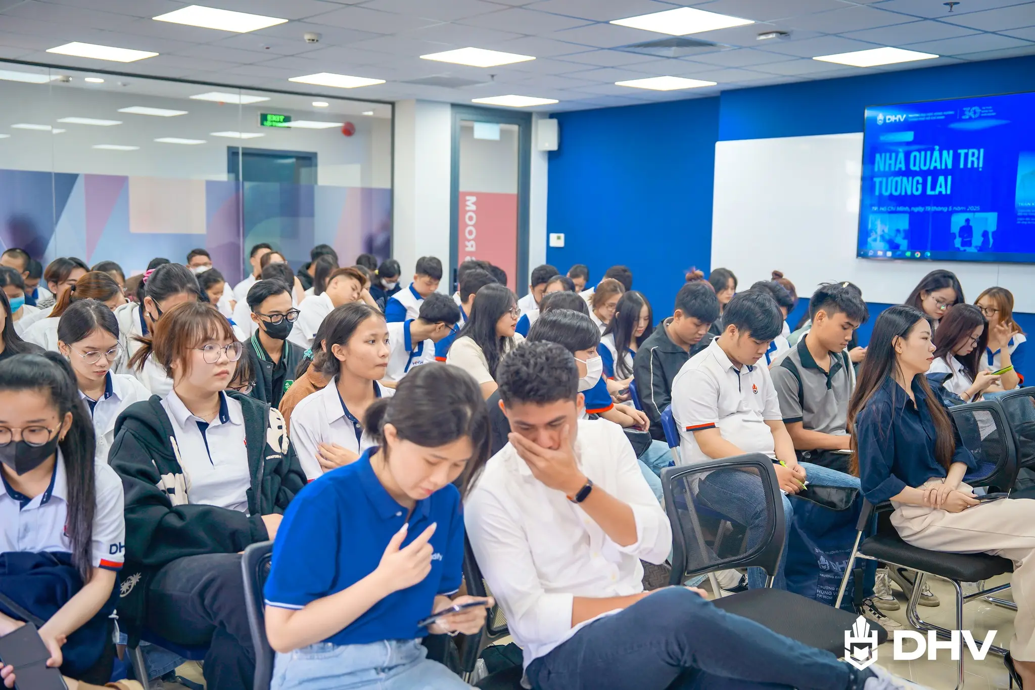 DHV - Trường Đại Học Hùng Vương TPHCM