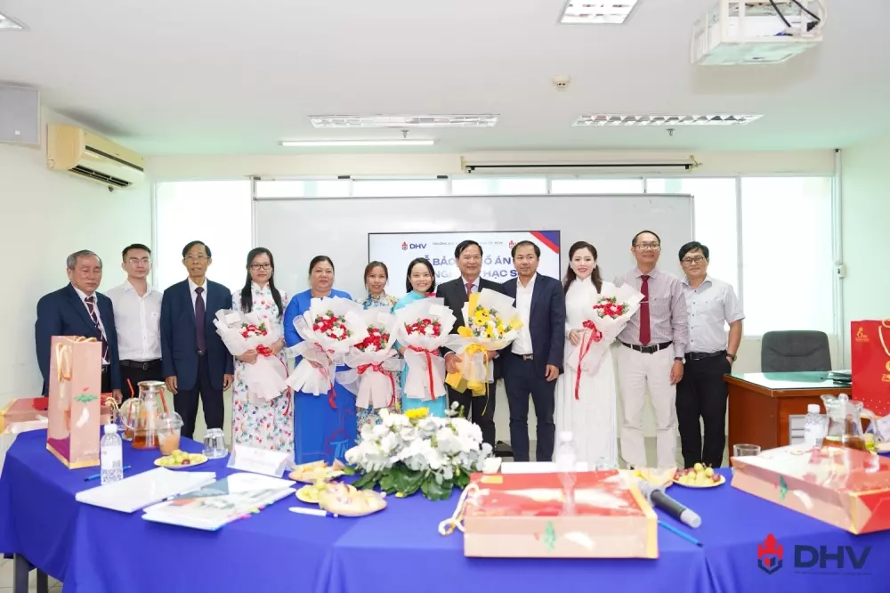 DHV - Trường Đại Học Hùng Vương TPHCM