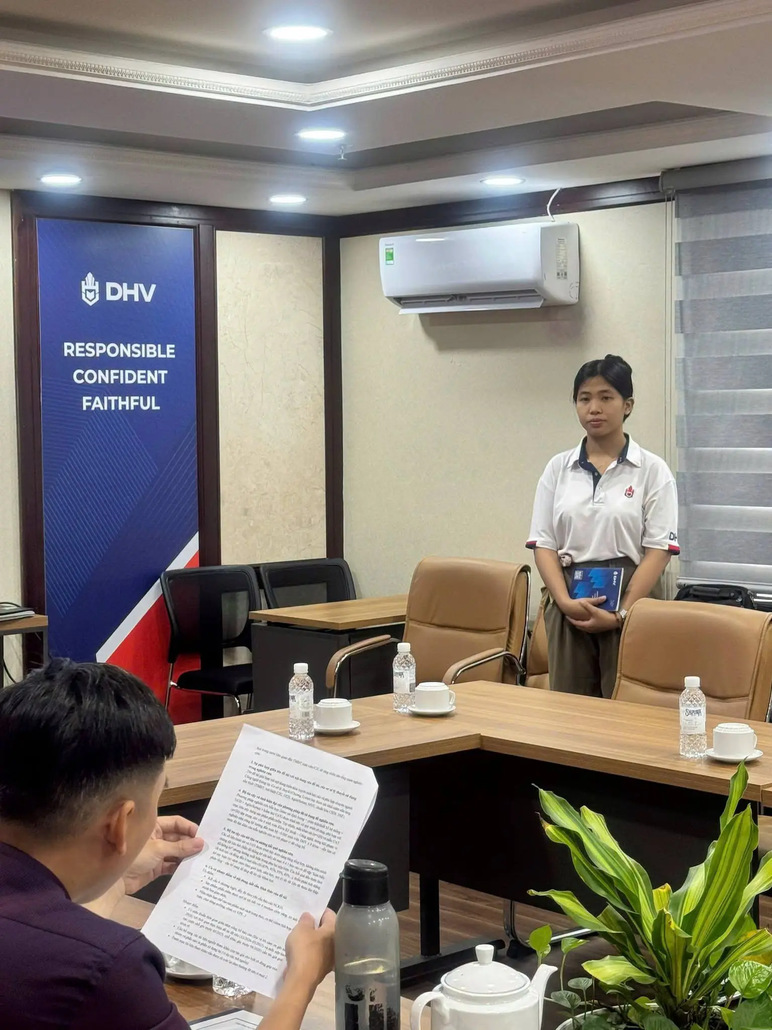 DHV - Trường Đại Học Hùng Vương TPHCM
