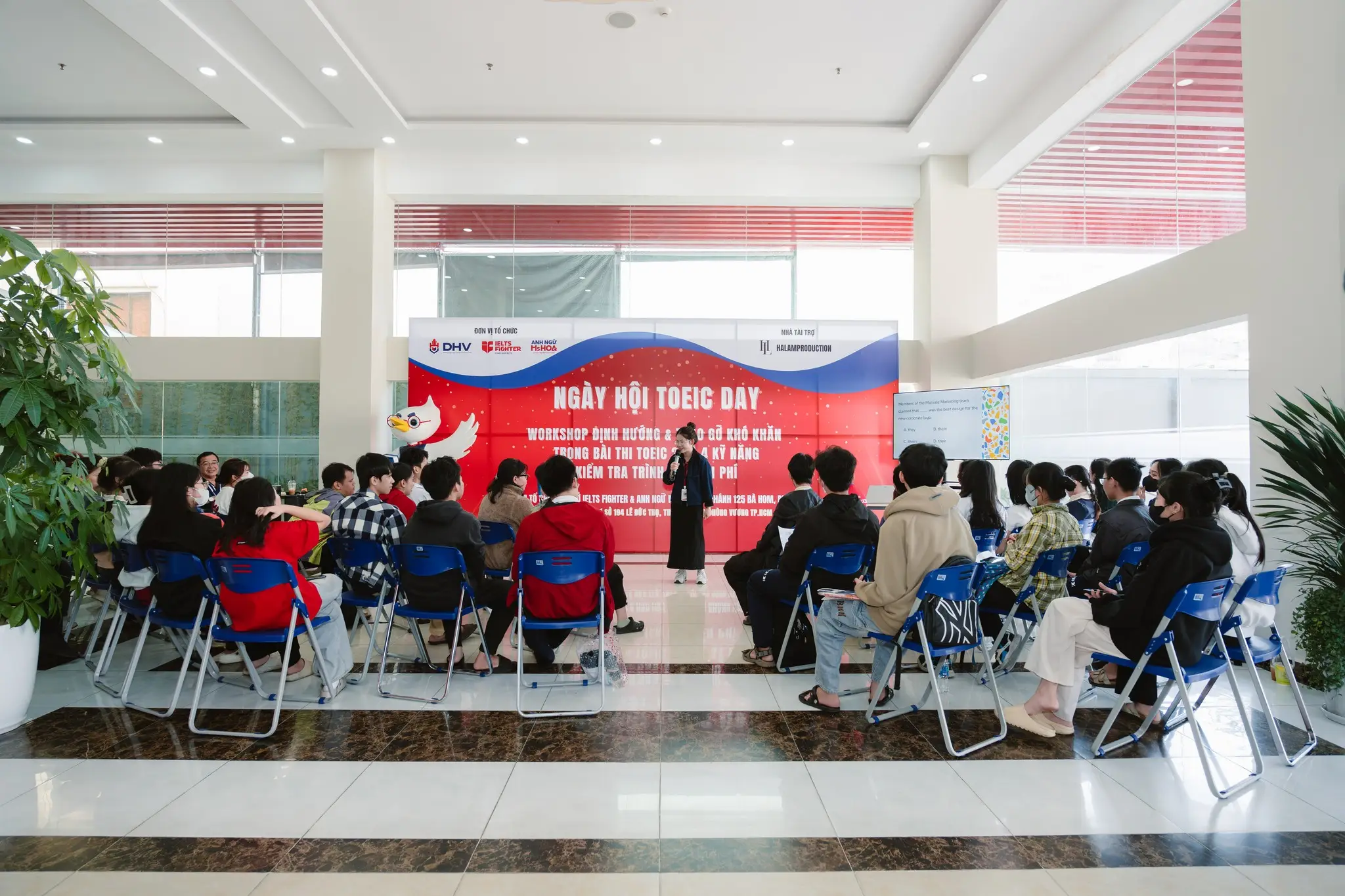 DHV - Trường Đại Học Hùng Vương TPHCM