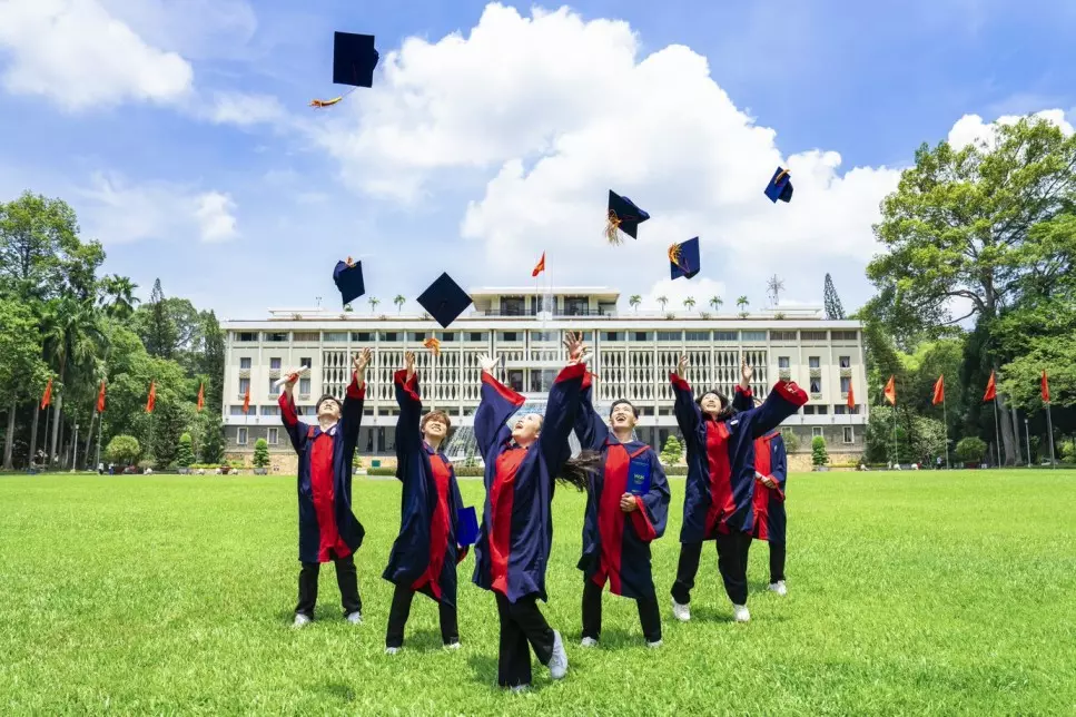 Students of DHV Hung Vuong University of Ho Chi Minh City