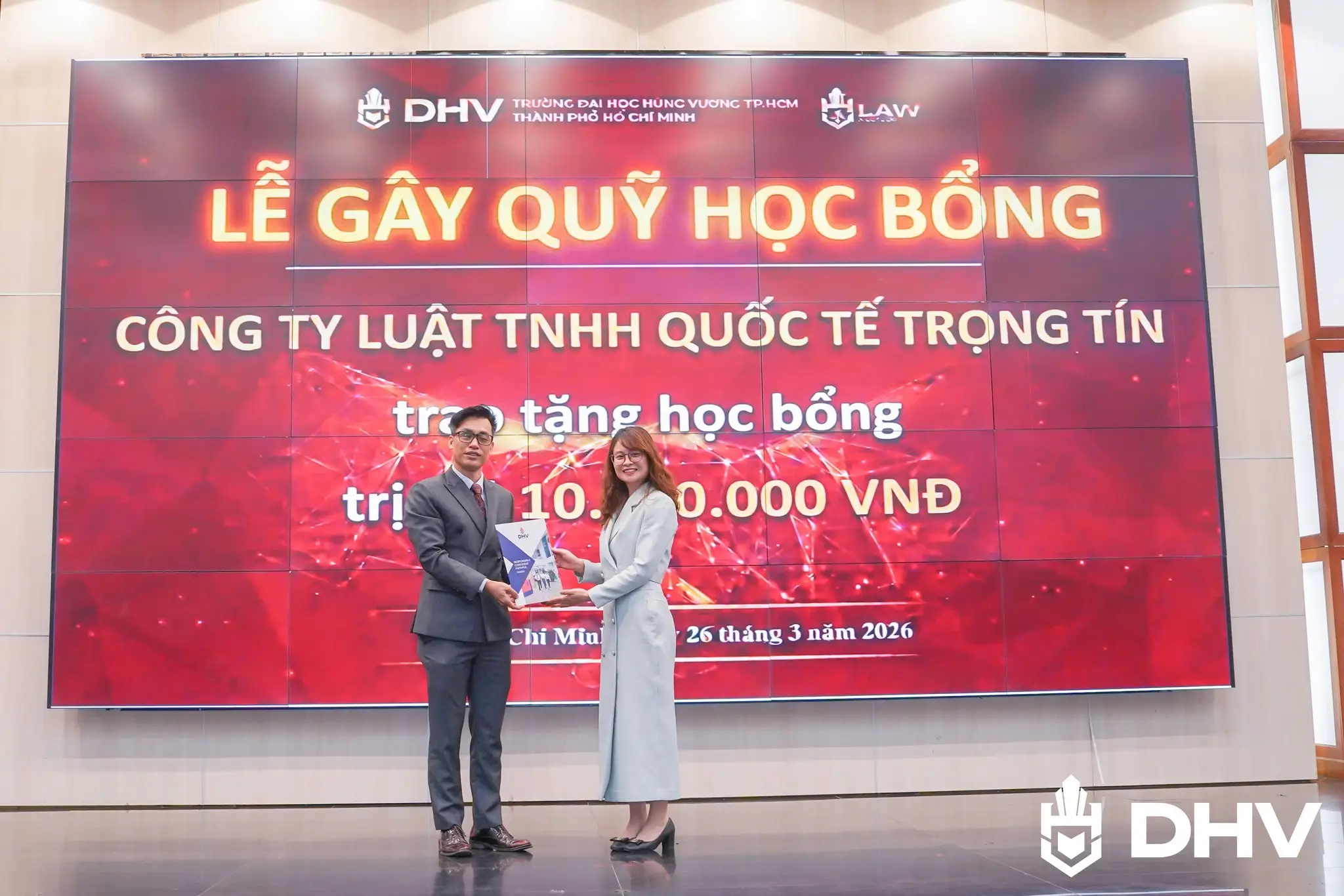 DHV - Trường Đại Học Hùng Vương TPHCM