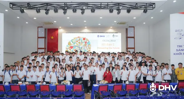 DHV - Trường Đại Học Hùng Vương TPHCM