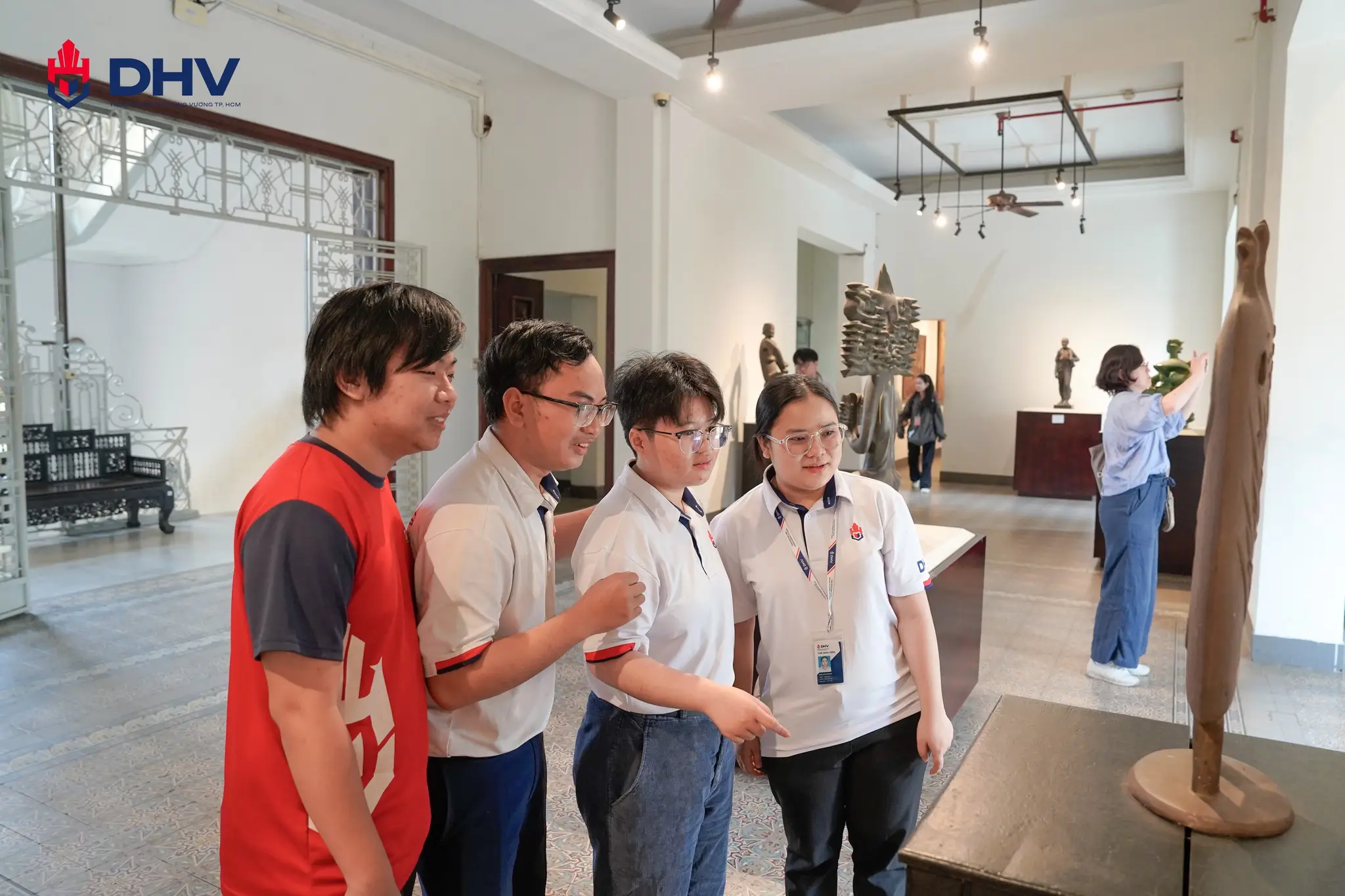 DHV - Trường Đại Học Hùng Vương TPHCM