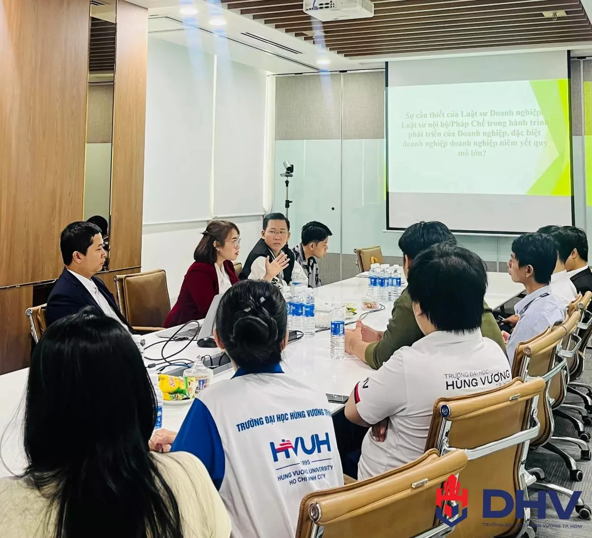 DHV - Trường Đại Học Hùng Vương TPHCM