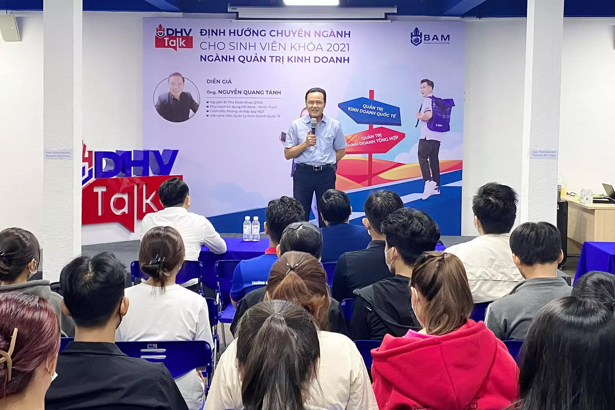 DHV - Trường Đại Học Hùng Vương TPHCM