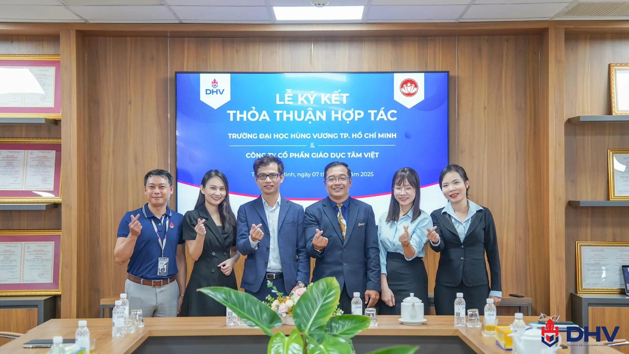 DHV - Trường Đại Học Hùng Vương TPHCM