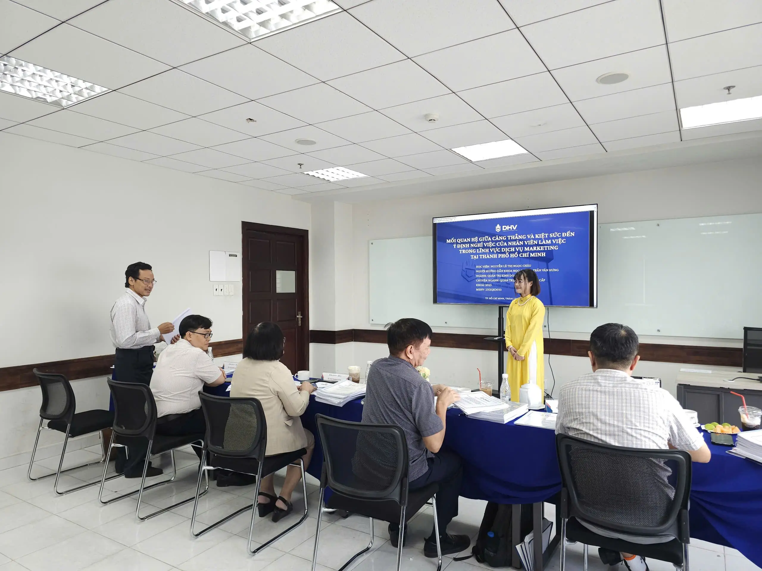 DHV - Trường Đại Học Hùng Vương TPHCM