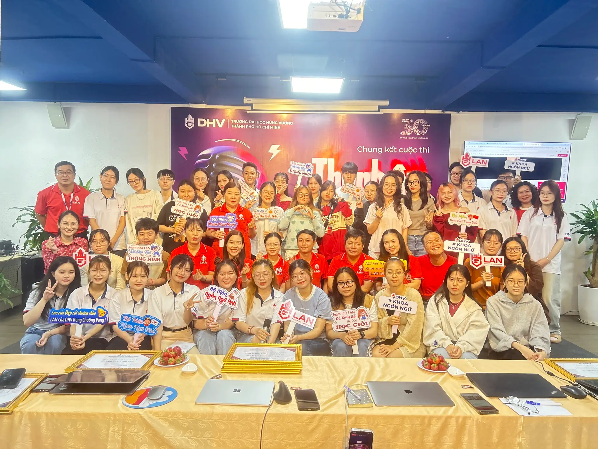 DHV - Trường Đại Học Hùng Vương TPHCM