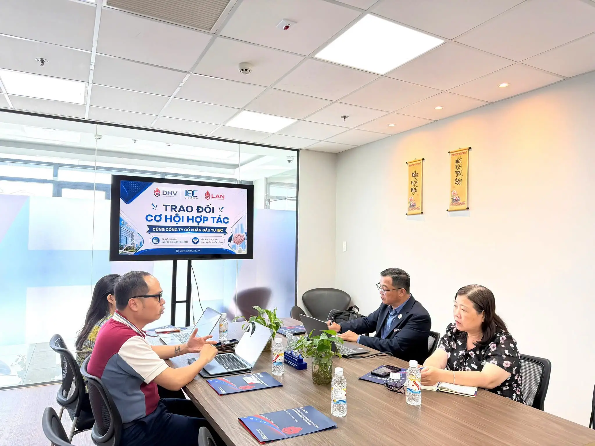 DHV - Trường Đại Học Hùng Vương TPHCM