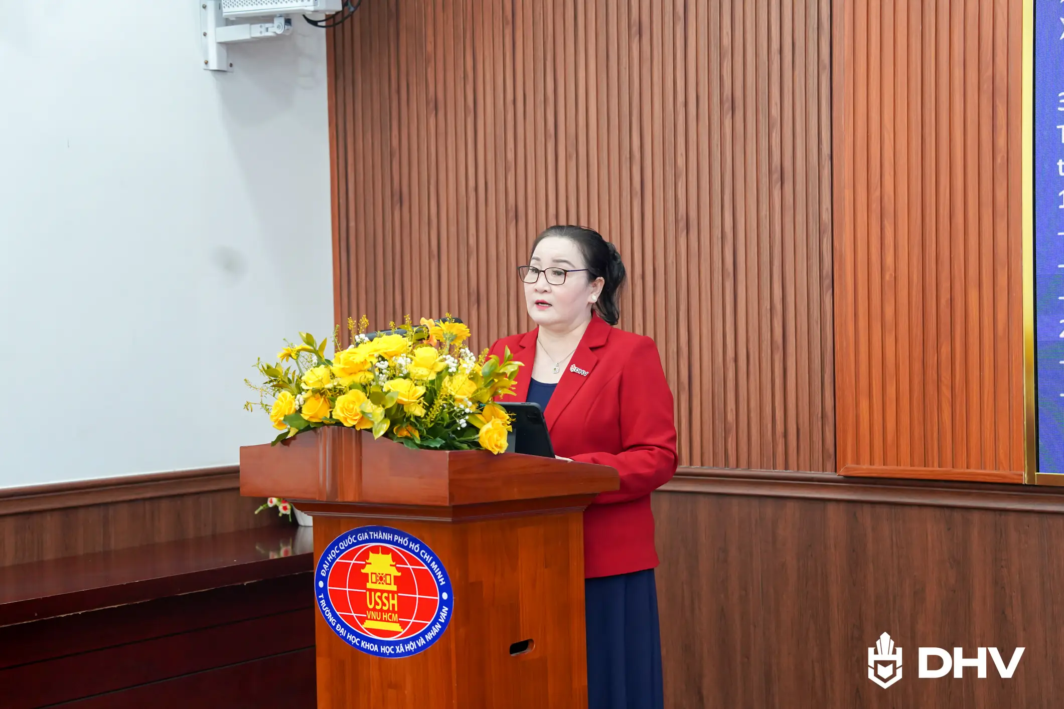 DHV - Trường Đại Học Hùng Vương TPHCM