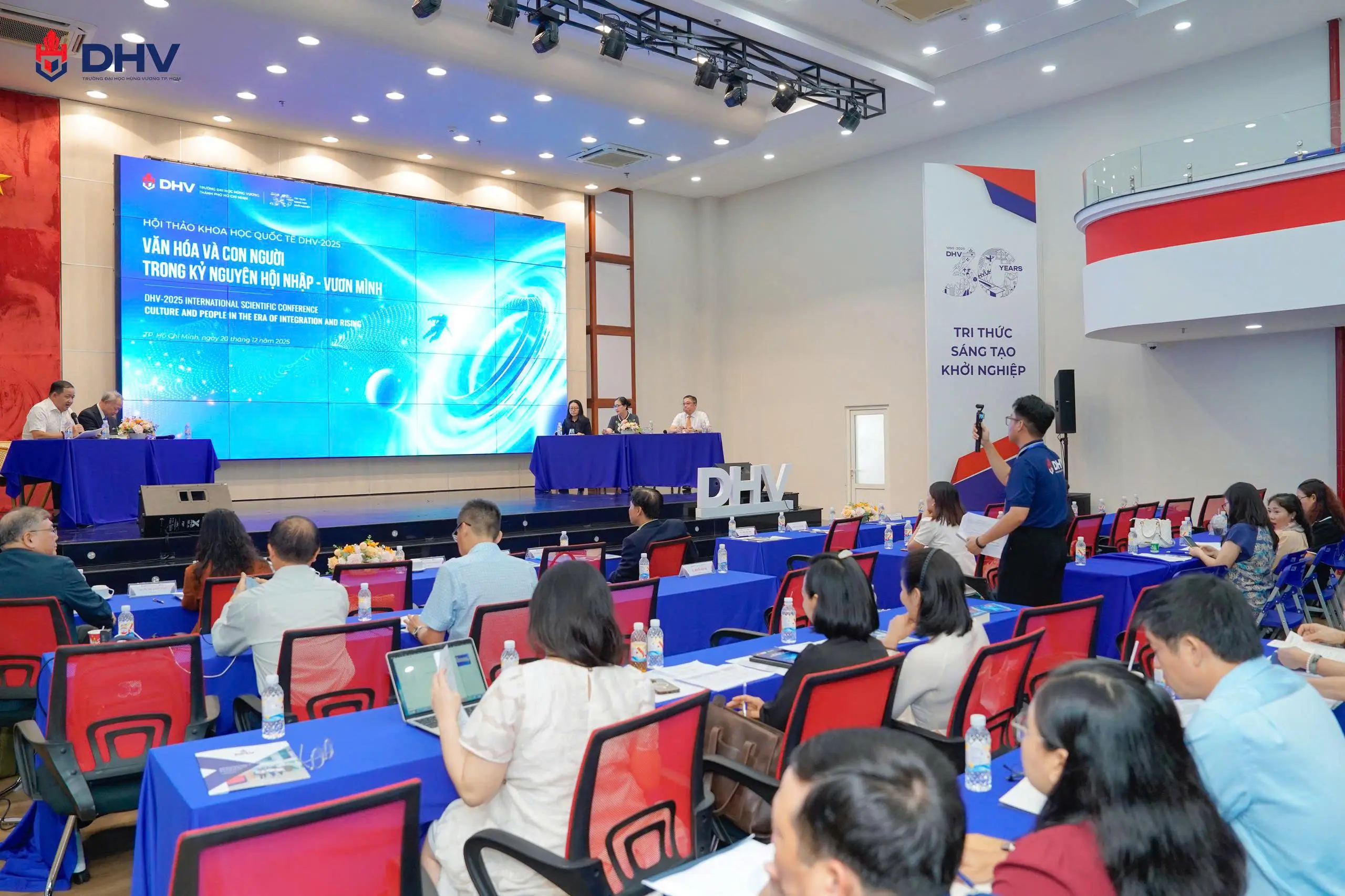 DHV - Trường Đại Học Hùng Vương TPHCM