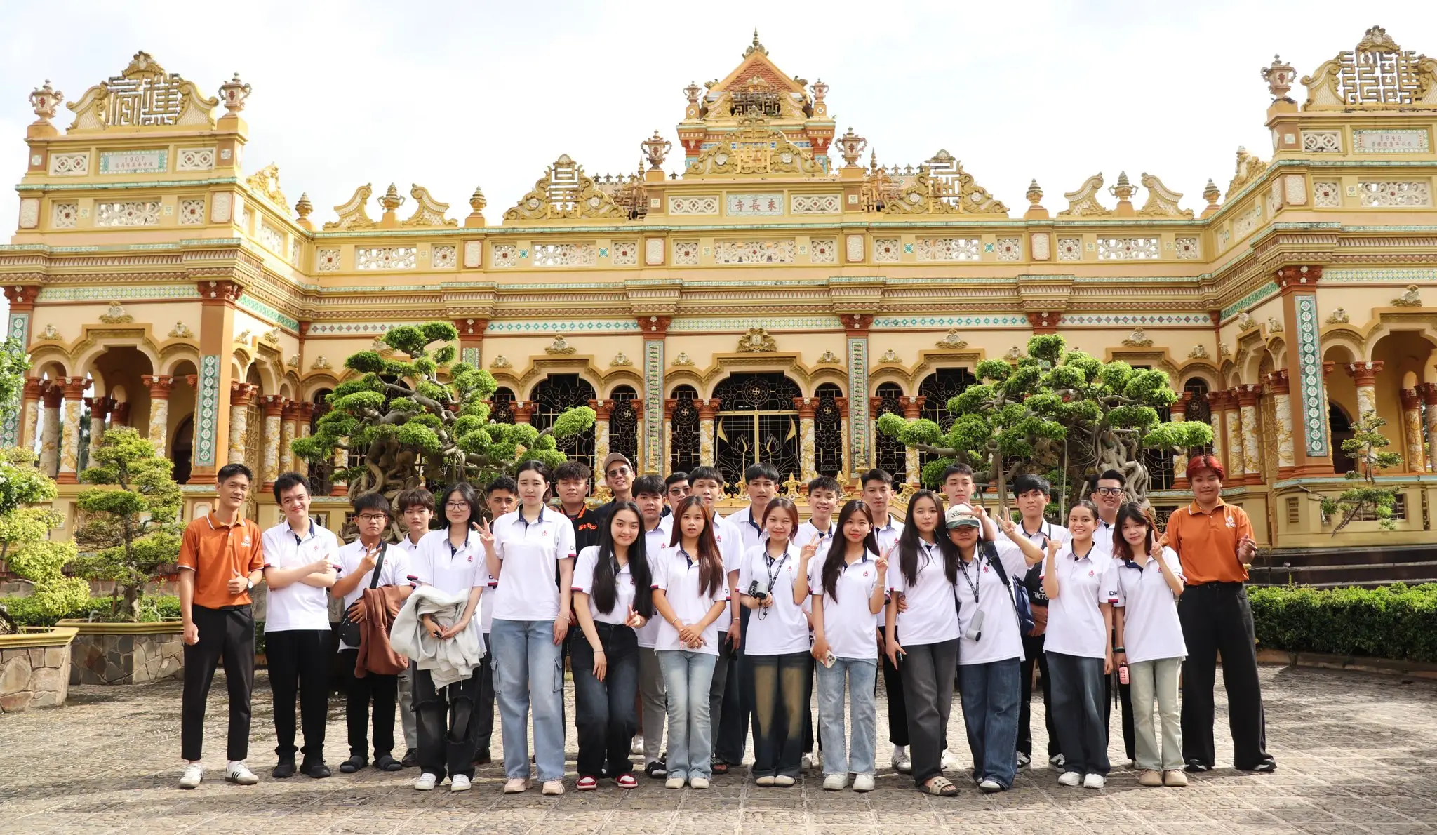 DHV - Trường Đại Học Hùng Vương TPHCM