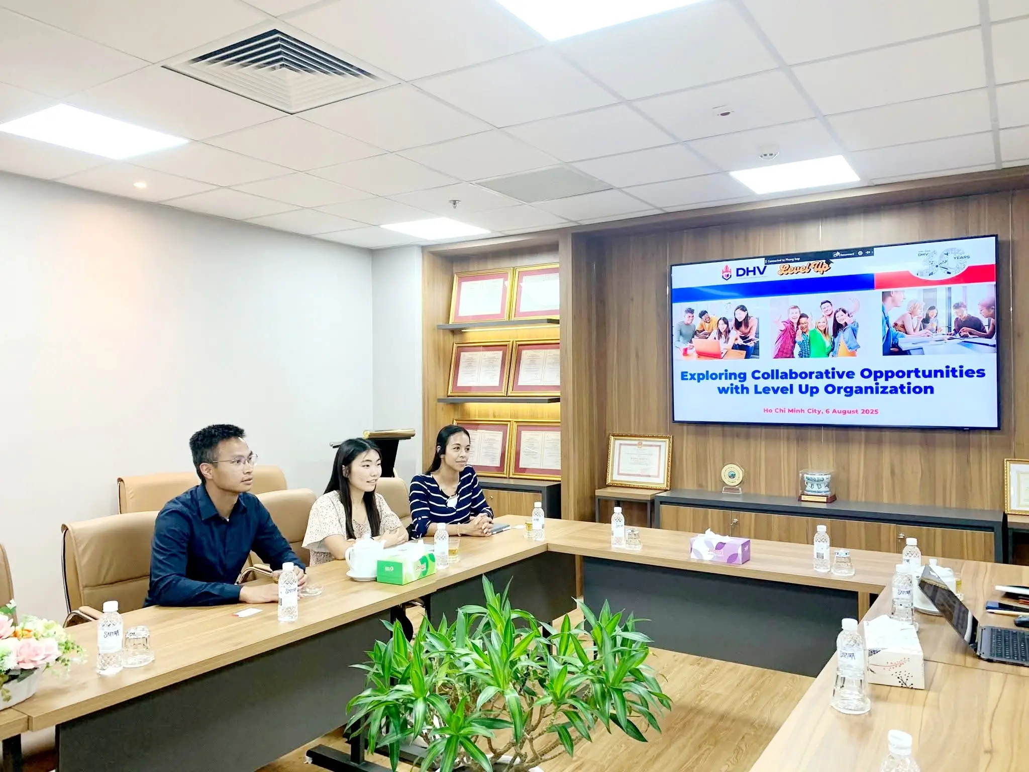 DHV - Trường Đại Học Hùng Vương TPHCM