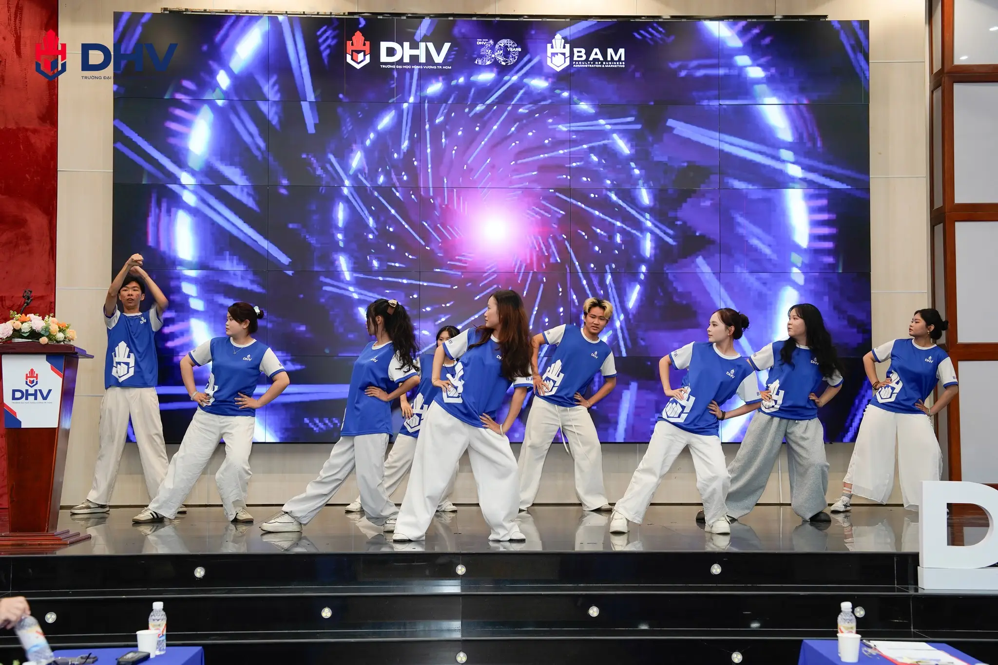 DHV - Trường Đại Học Hùng Vương TPHCM