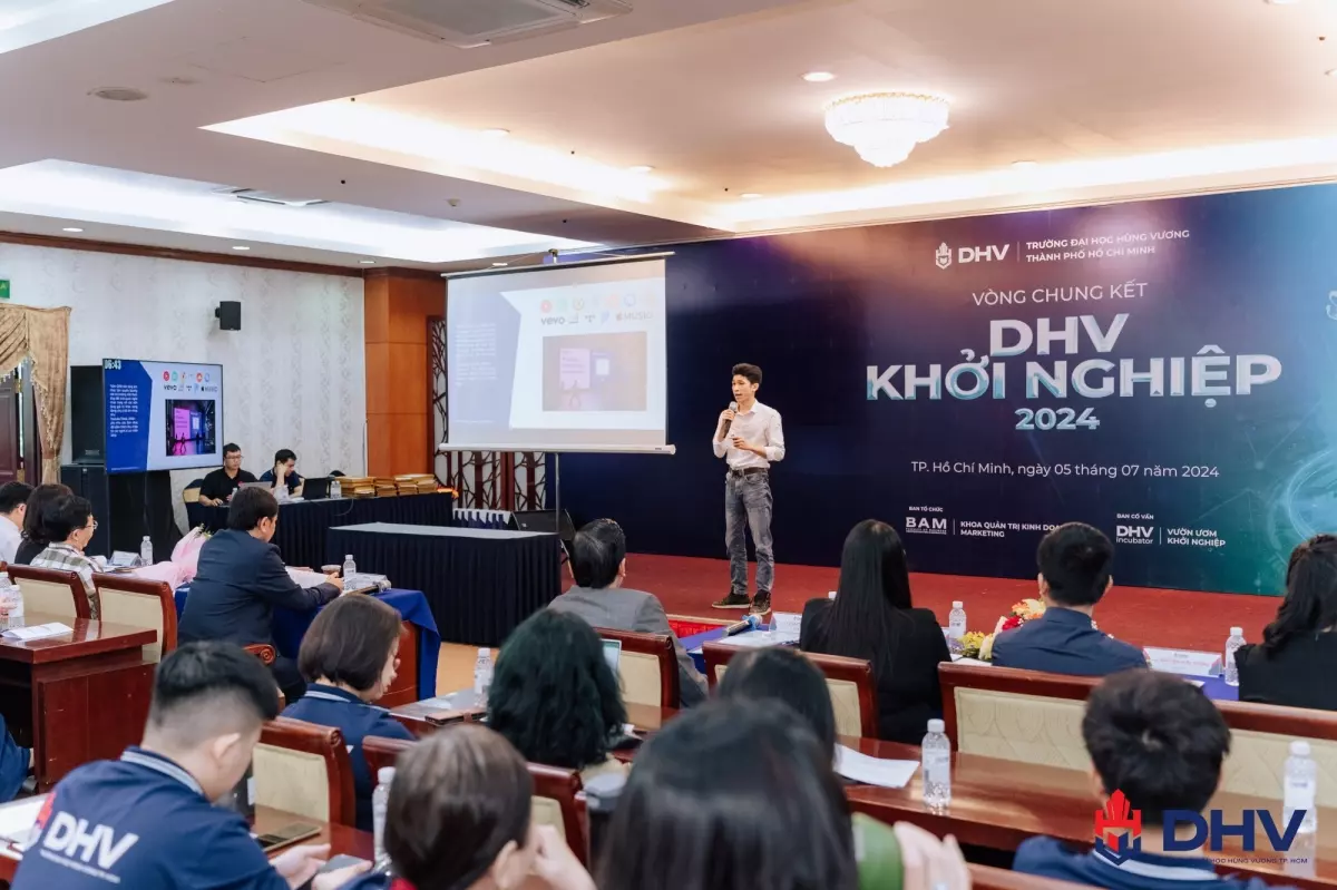 DHV - Trường Đại Học Hùng Vương TPHCM