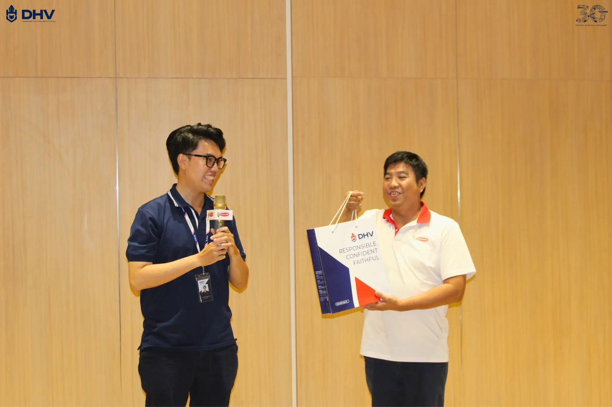 DHV - Trường Đại Học Hùng Vương TPHCM