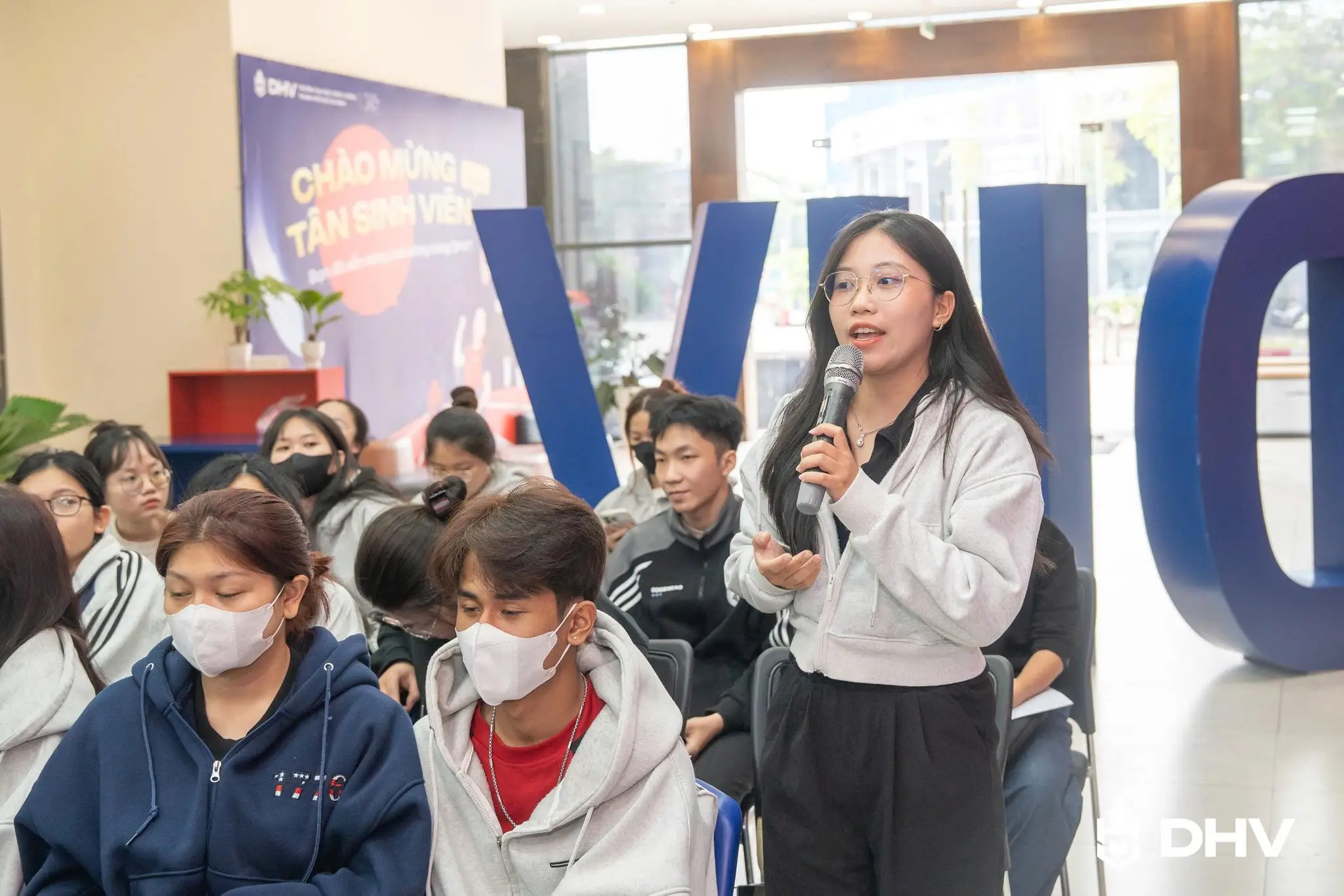 DHV - Trường Đại Học Hùng Vương TPHCM