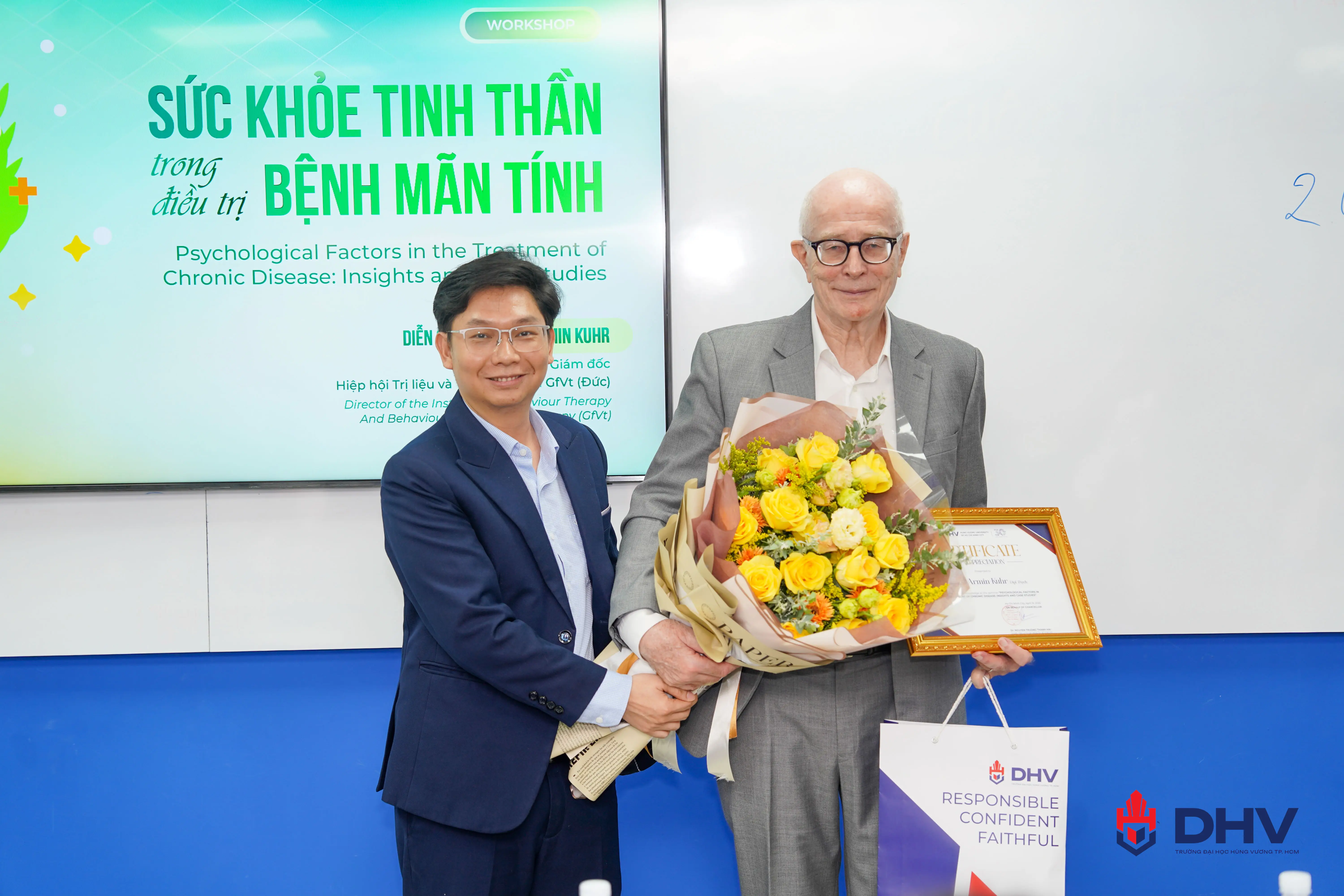 TS. Nguyễn Trường Thanh Hải thay mặt DHV gửi lời cám ơn, trân trọng sự góp mặt của GS.TS. Armin Kuhr
