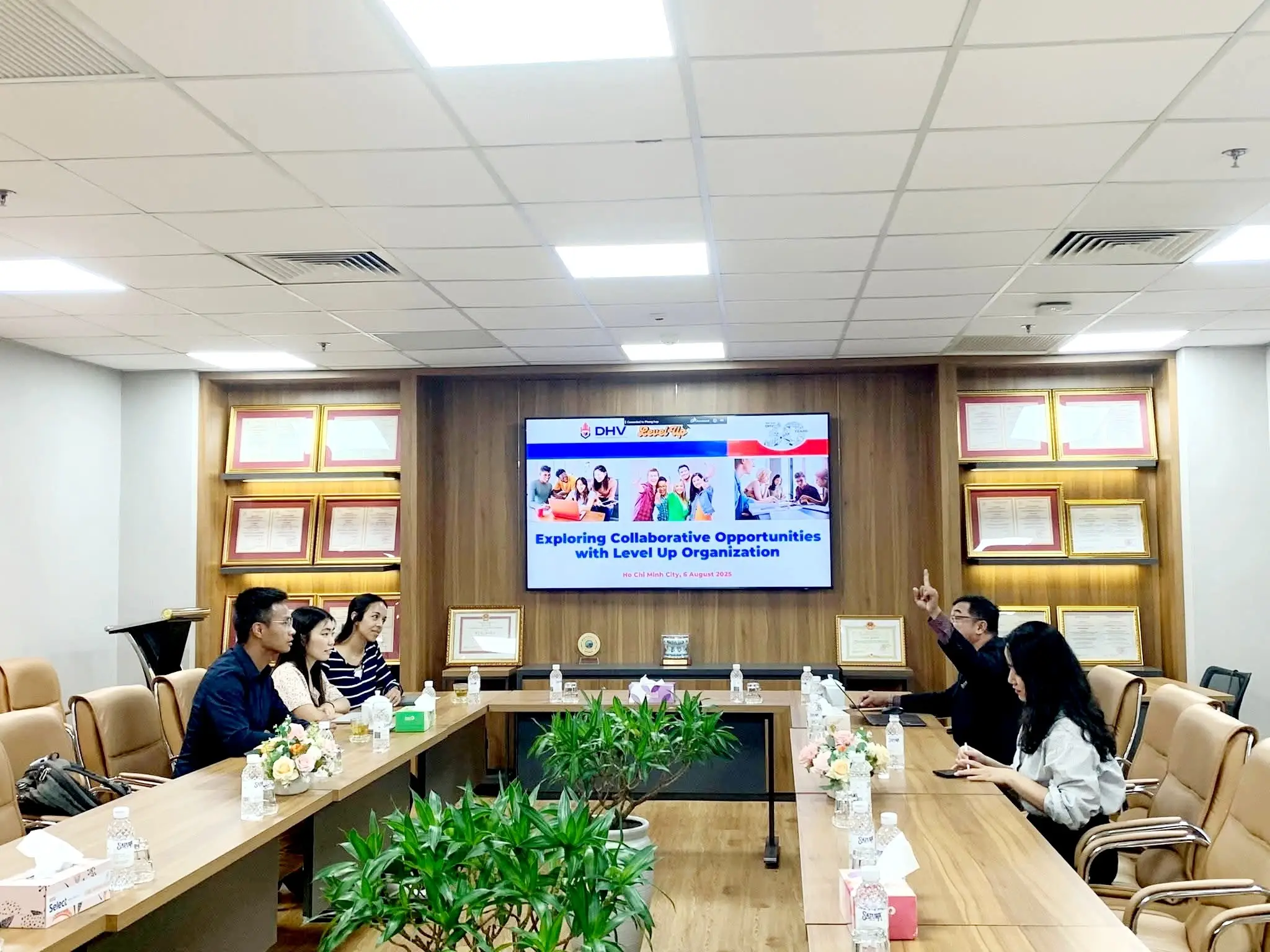 DHV - Trường Đại Học Hùng Vương TPHCM