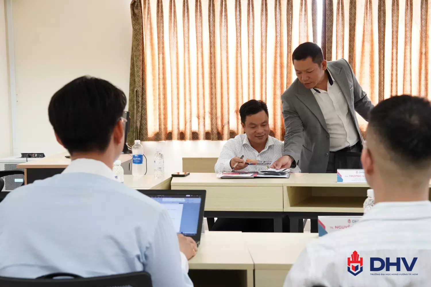 DHV - Trường Đại Học Hùng Vương TPHCM