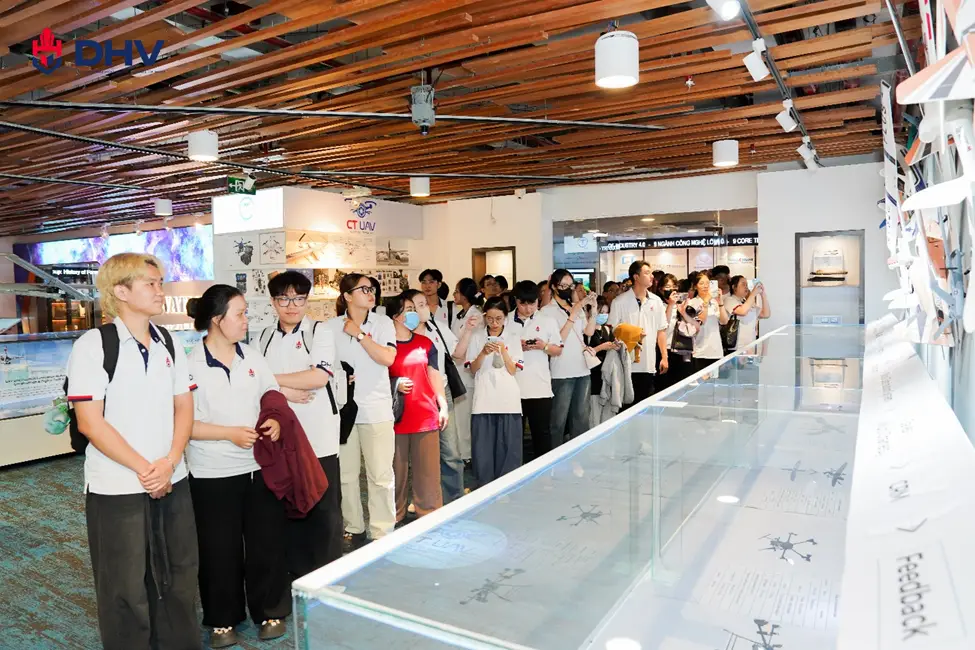 DHV - Trường Đại Học Hùng Vương TPHCM