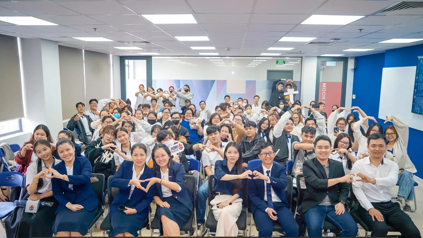 DHV - Trường Đại Học Hùng Vương TPHCM
