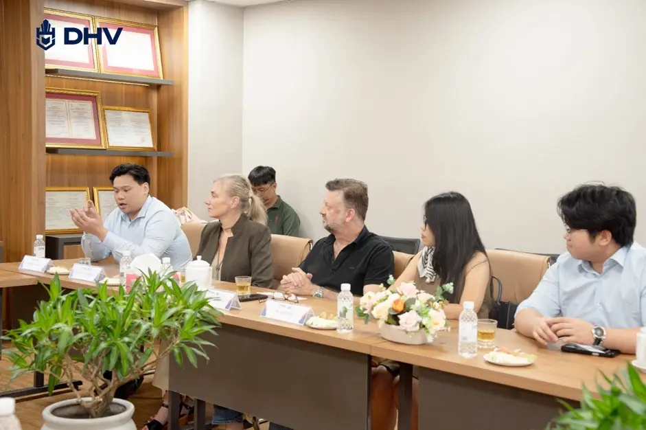 DHV - Trường Đại Học Hùng Vương TPHCM