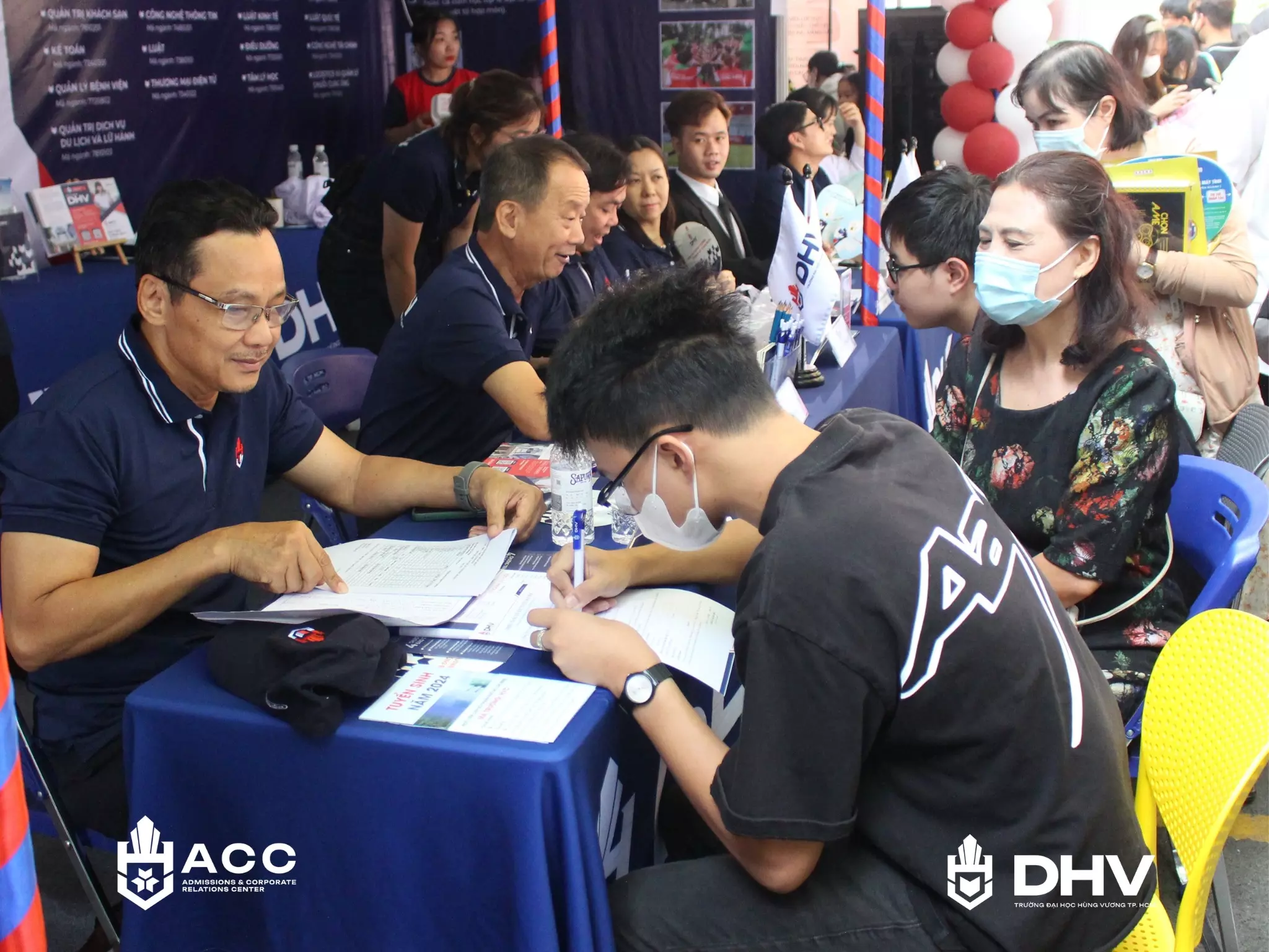 DHV - Trường Đại Học Hùng Vương TPHCM