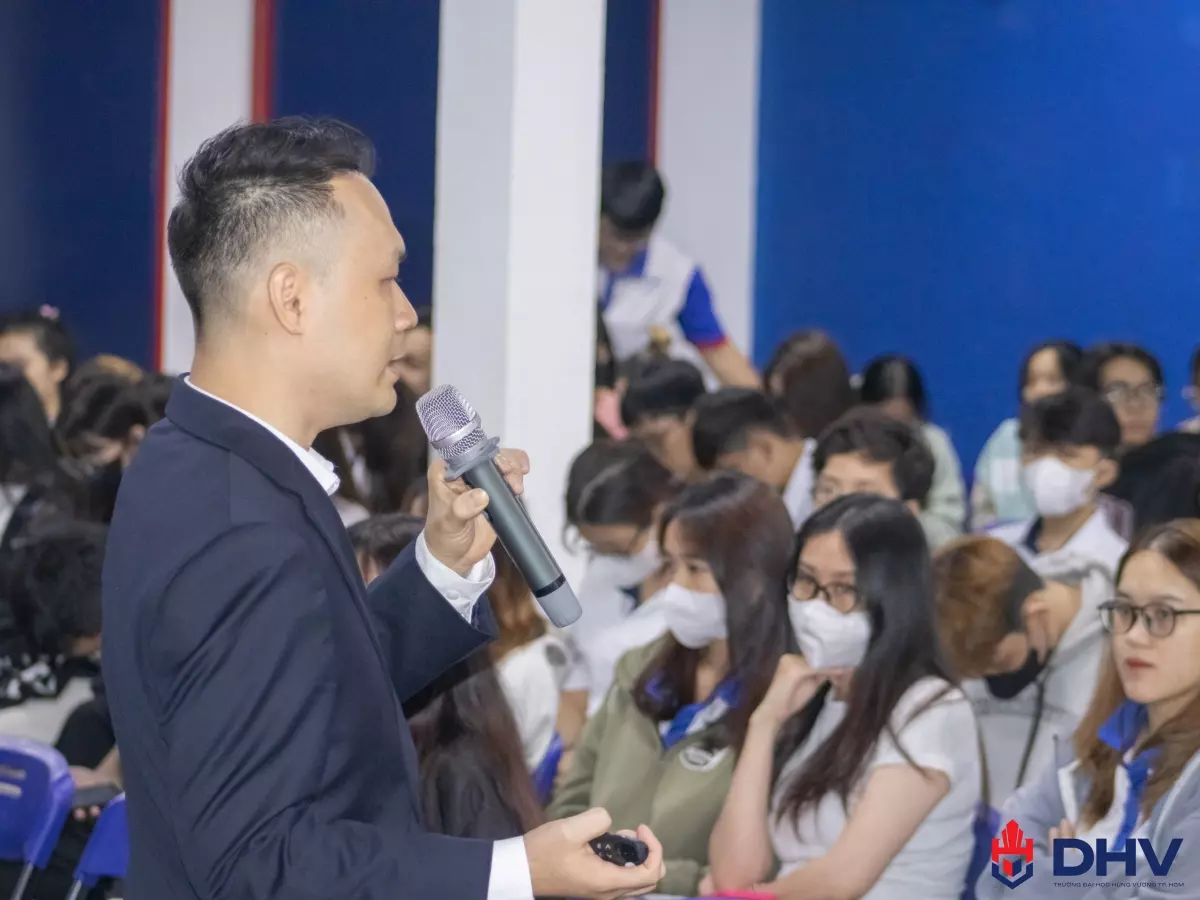 DHV - Trường Đại Học Hùng Vương TPHCM