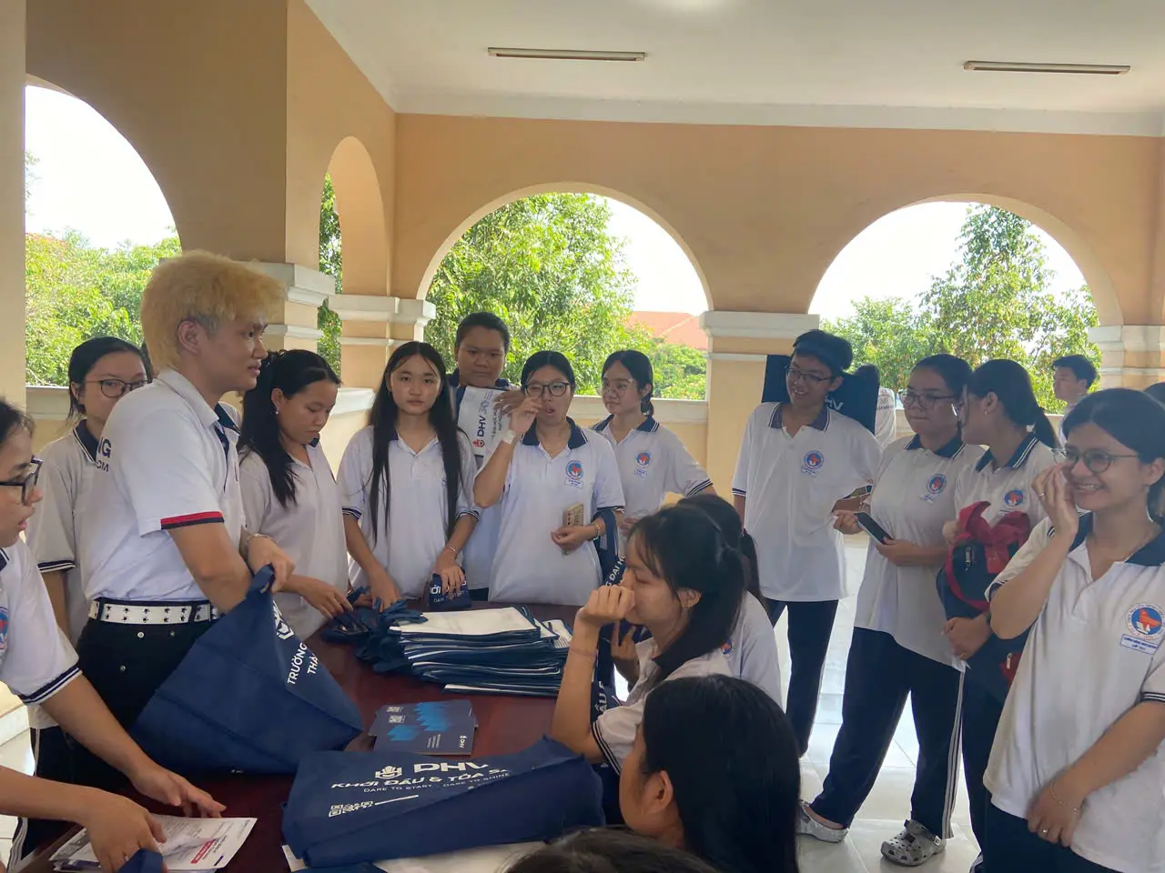 DHV - Trường Đại Học Hùng Vương TPHCM