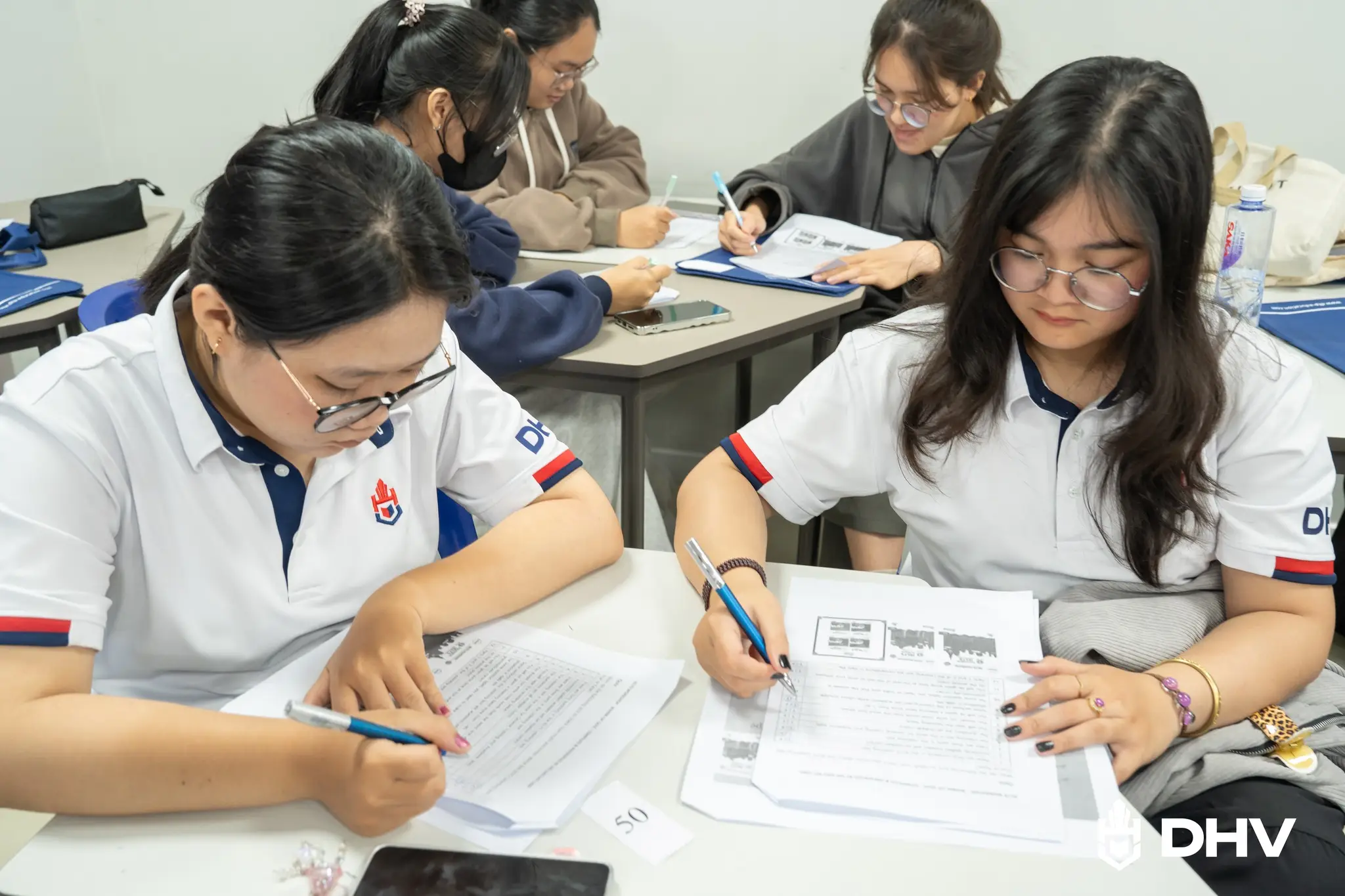 DHV - Trường Đại Học Hùng Vương TPHCM