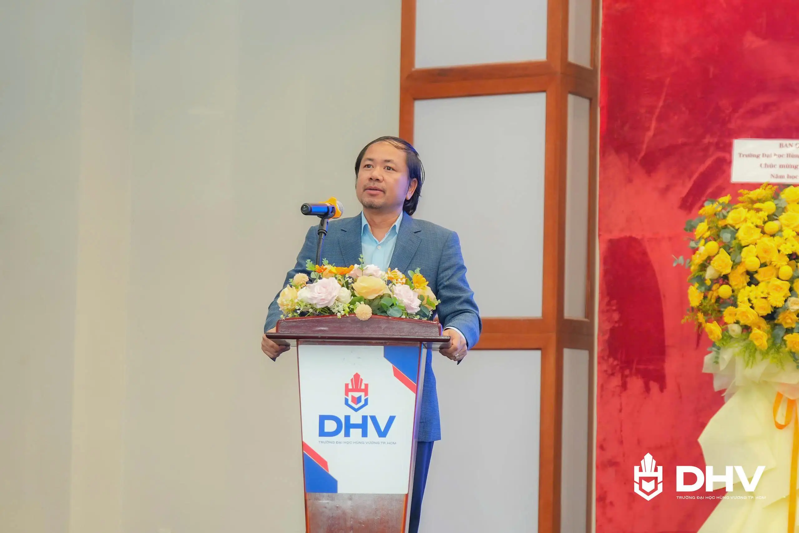 DHV - Trường Đại Học Hùng Vương TPHCM