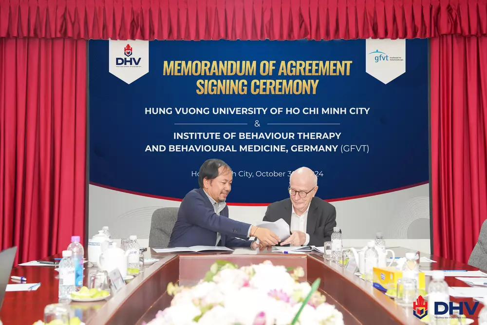 DHV - Trường Đại Học Hùng Vương TPHCM