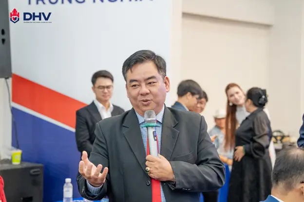 DHV - Trường Đại Học Hùng Vương TPHCM