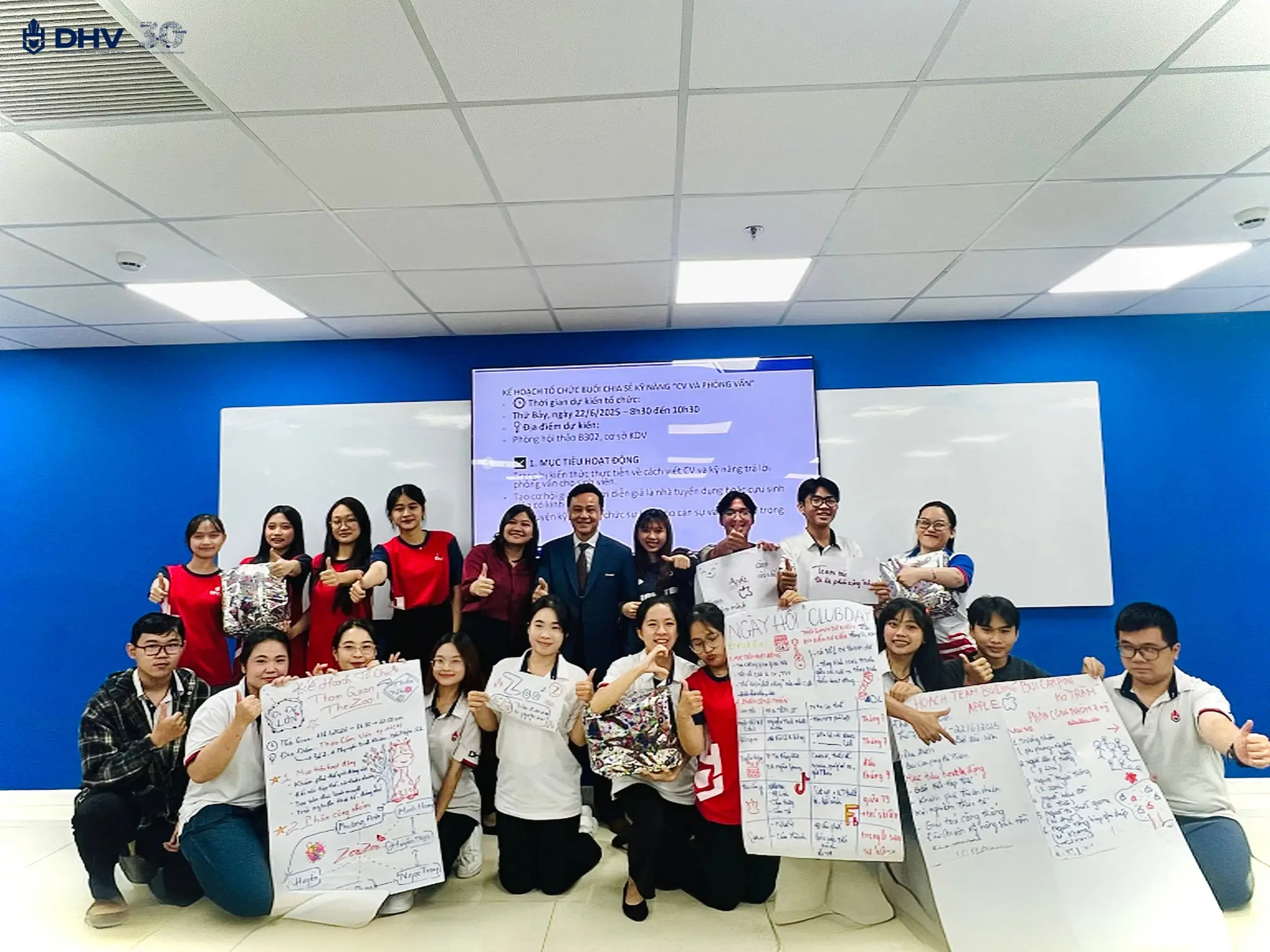 DHV - Trường Đại Học Hùng Vương TPHCM