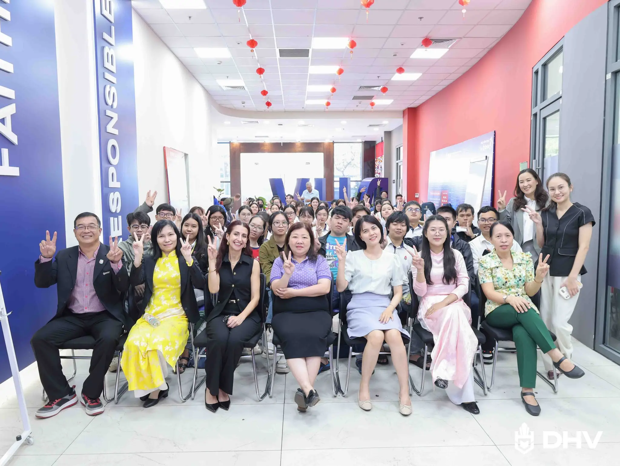 DHV - Trường Đại Học Hùng Vương TPHCM