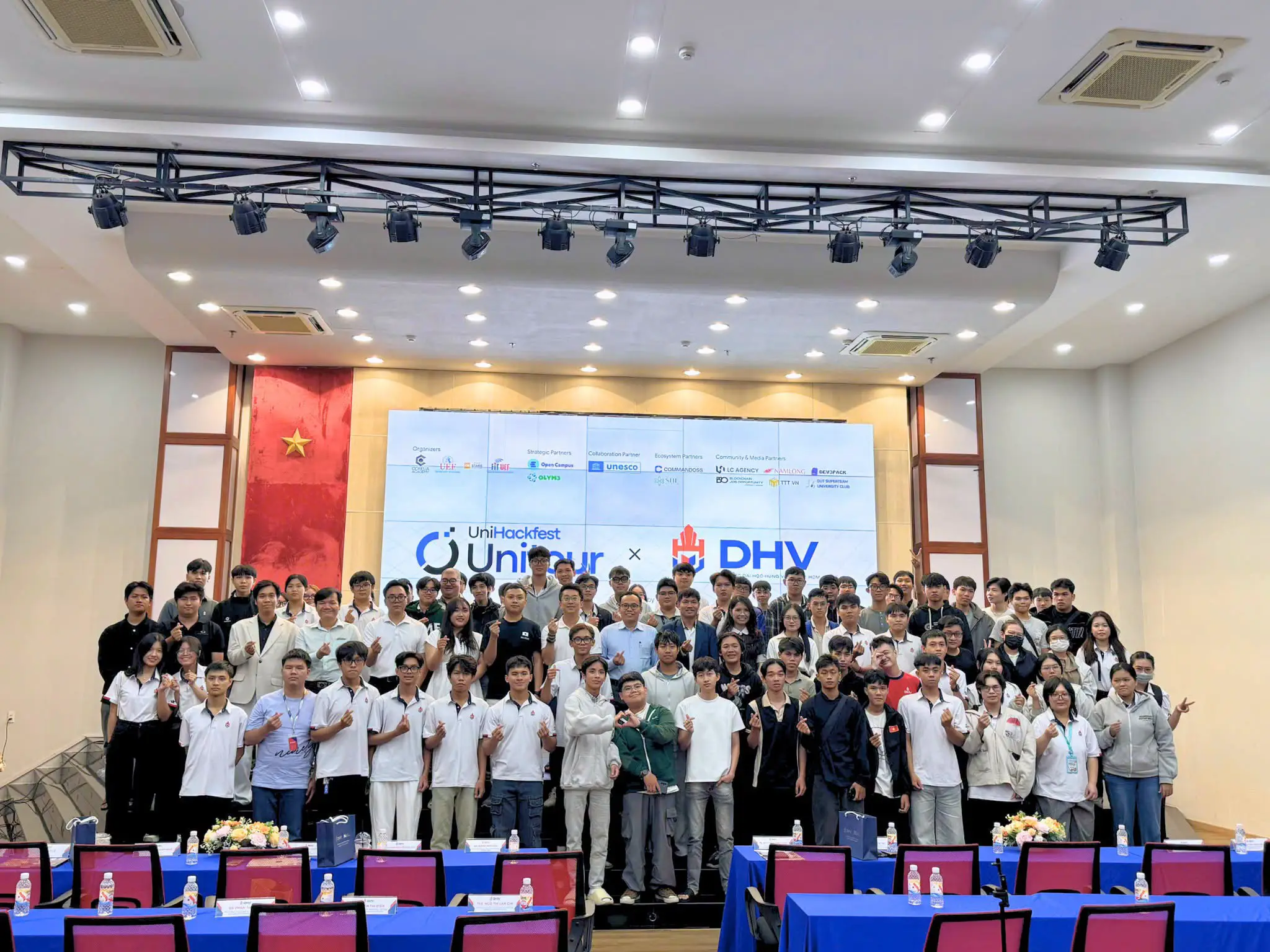 DHV - Trường Đại Học Hùng Vương TPHCM