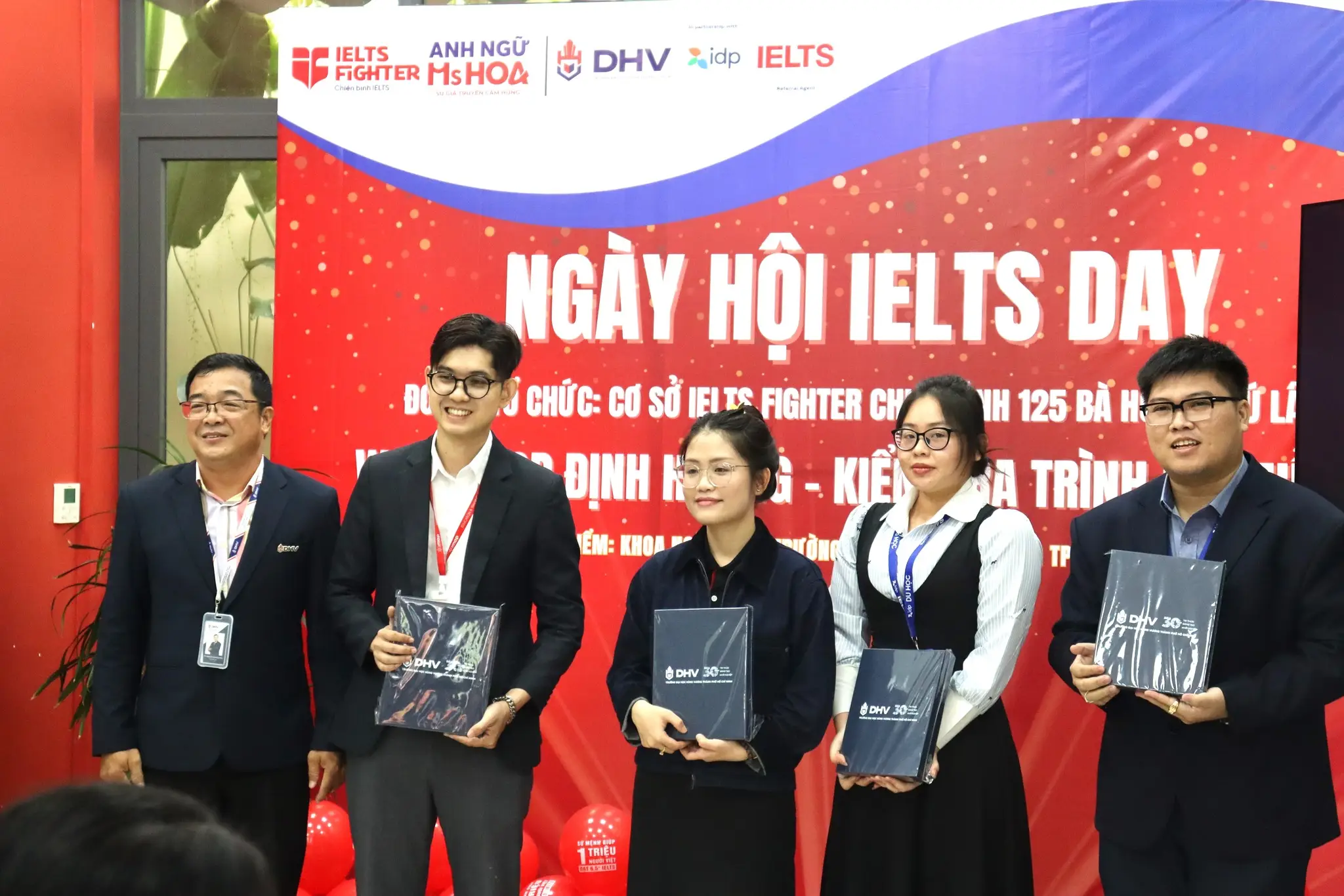 DHV - Trường Đại Học Hùng Vương TPHCM