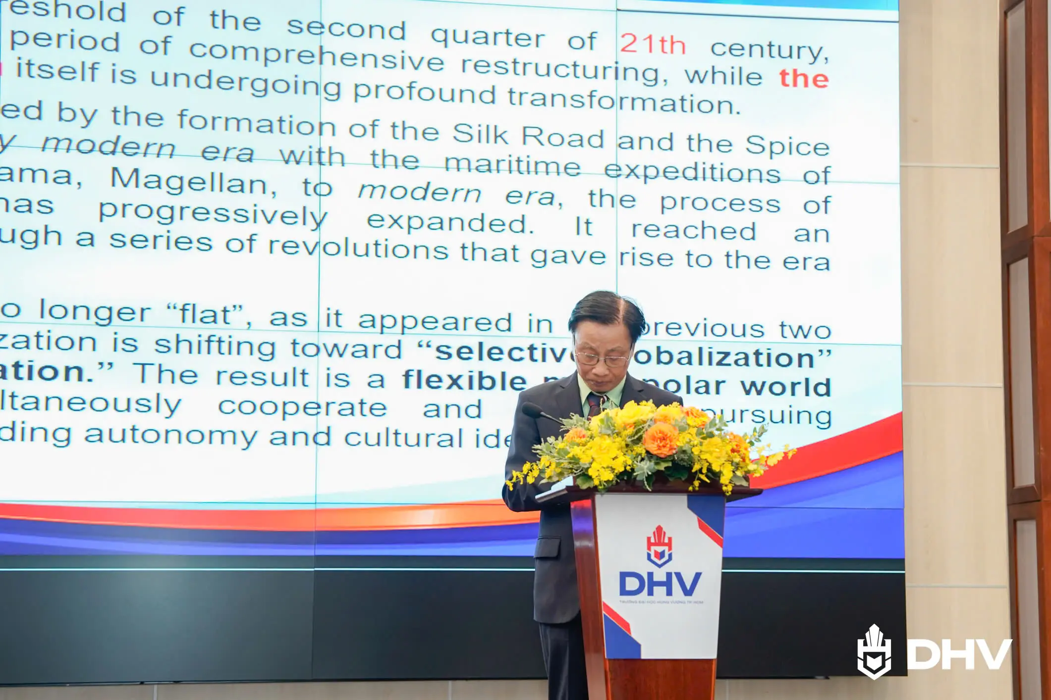 DHV - Trường Đại Học Hùng Vương TPHCM